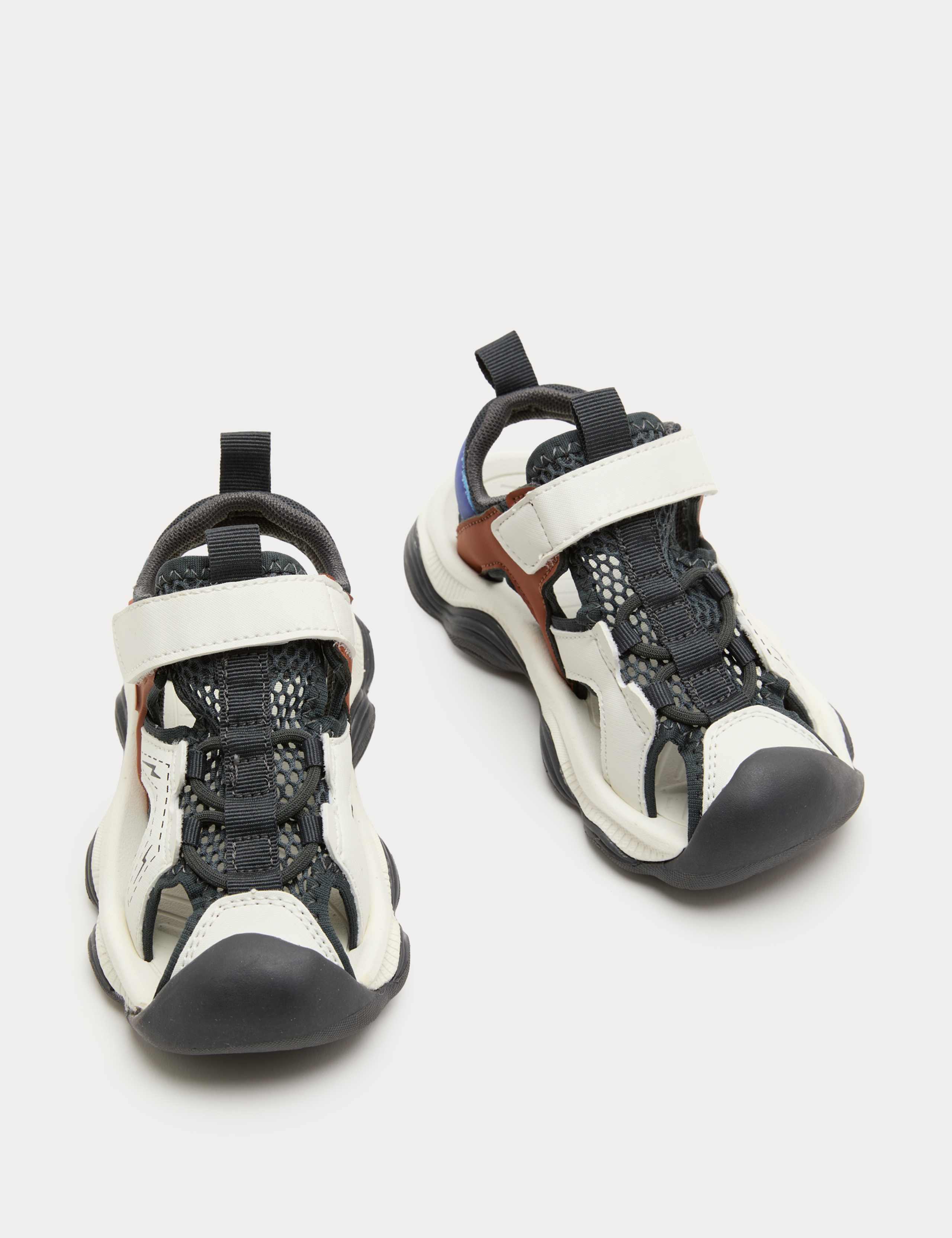 Kids Sporty Colour Block Trekkers (4 Small - 2 Large) 3 of 3