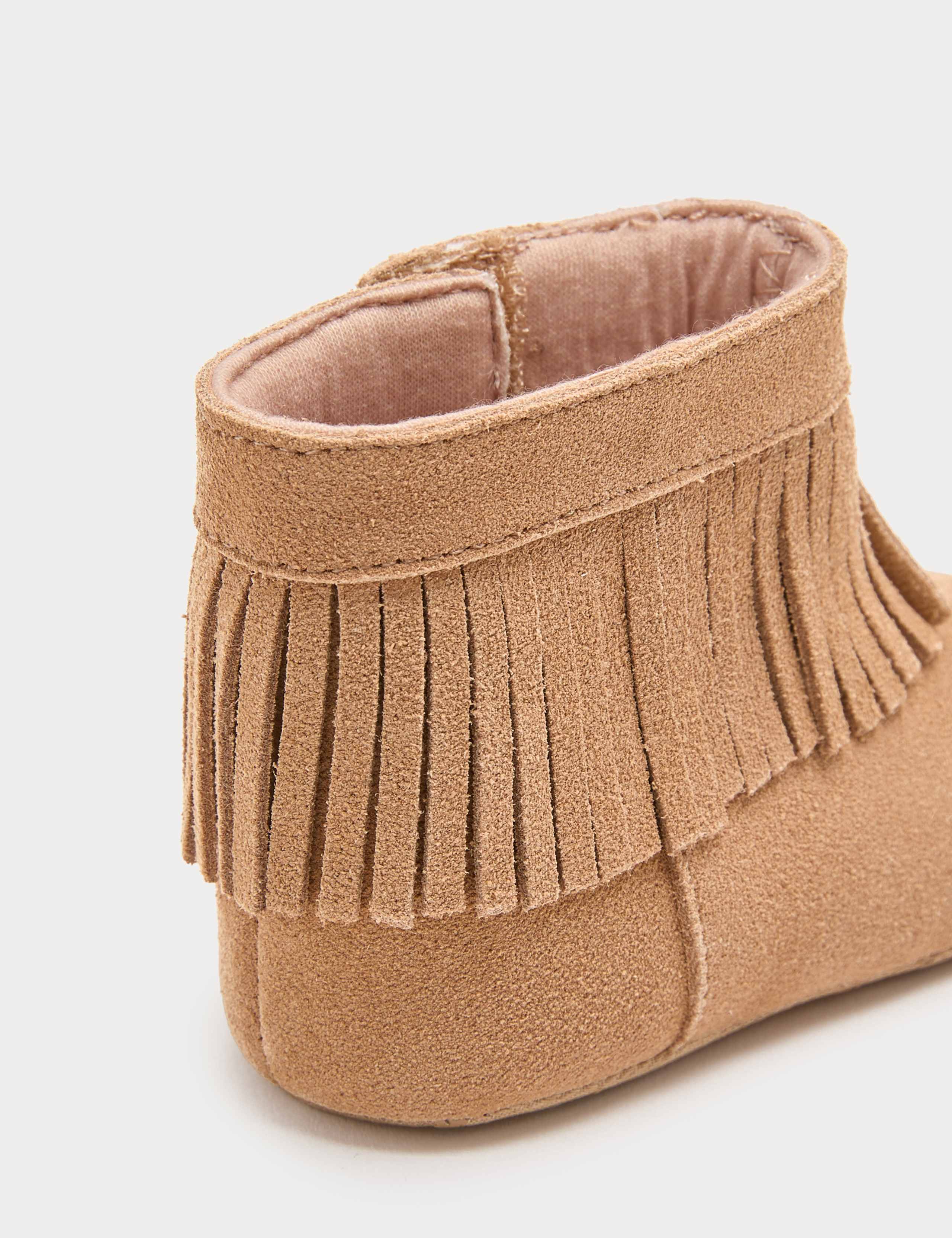 Baby Tassel Western Pram Boots (0-18 Months) 3 of 3