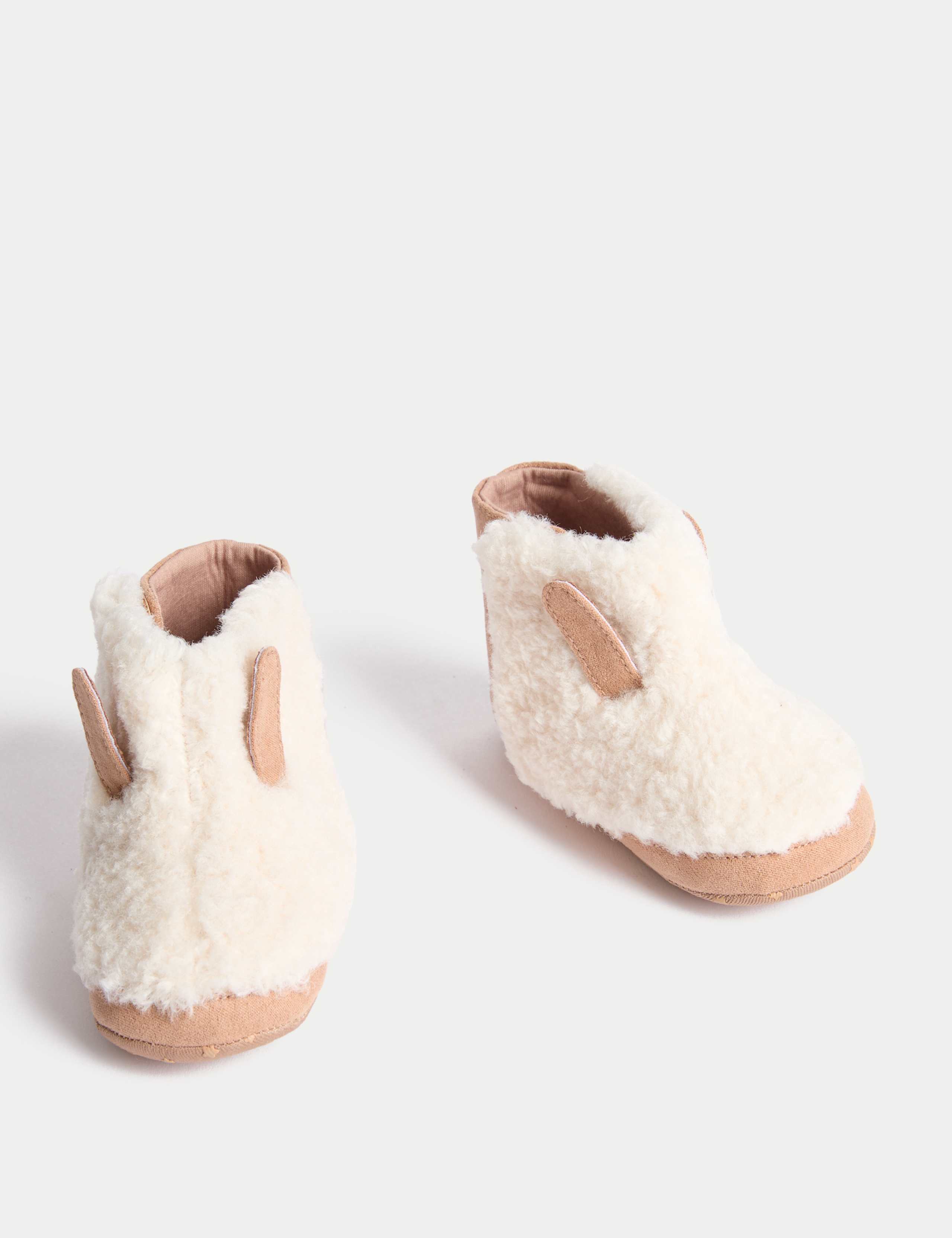 Baby Riptape Faux Fur Pram Shoes (0-18 Months) 2 of 4