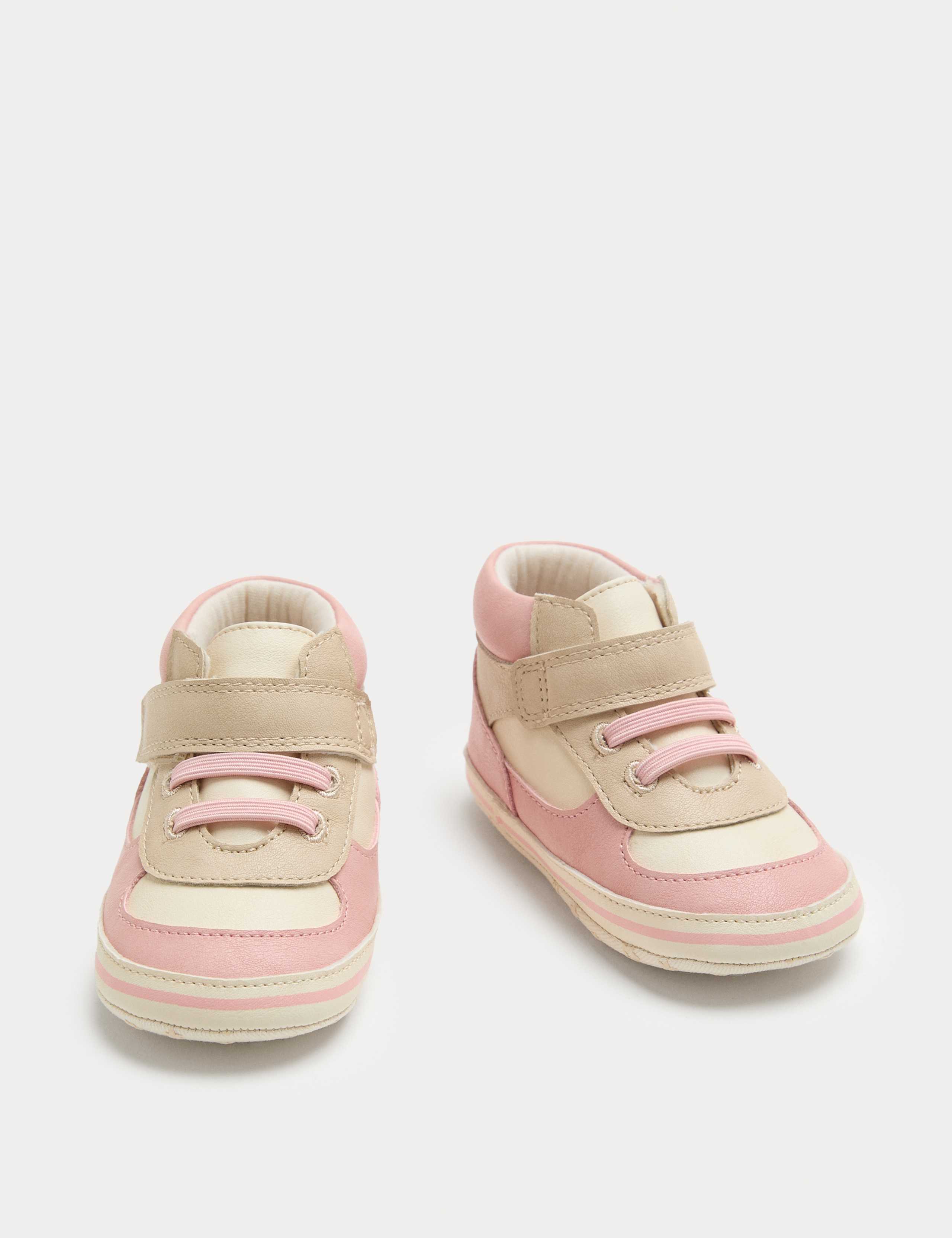 Baby Riptape High Top Trainer Pram Shoes (0-18 Mths) 3 of 3
