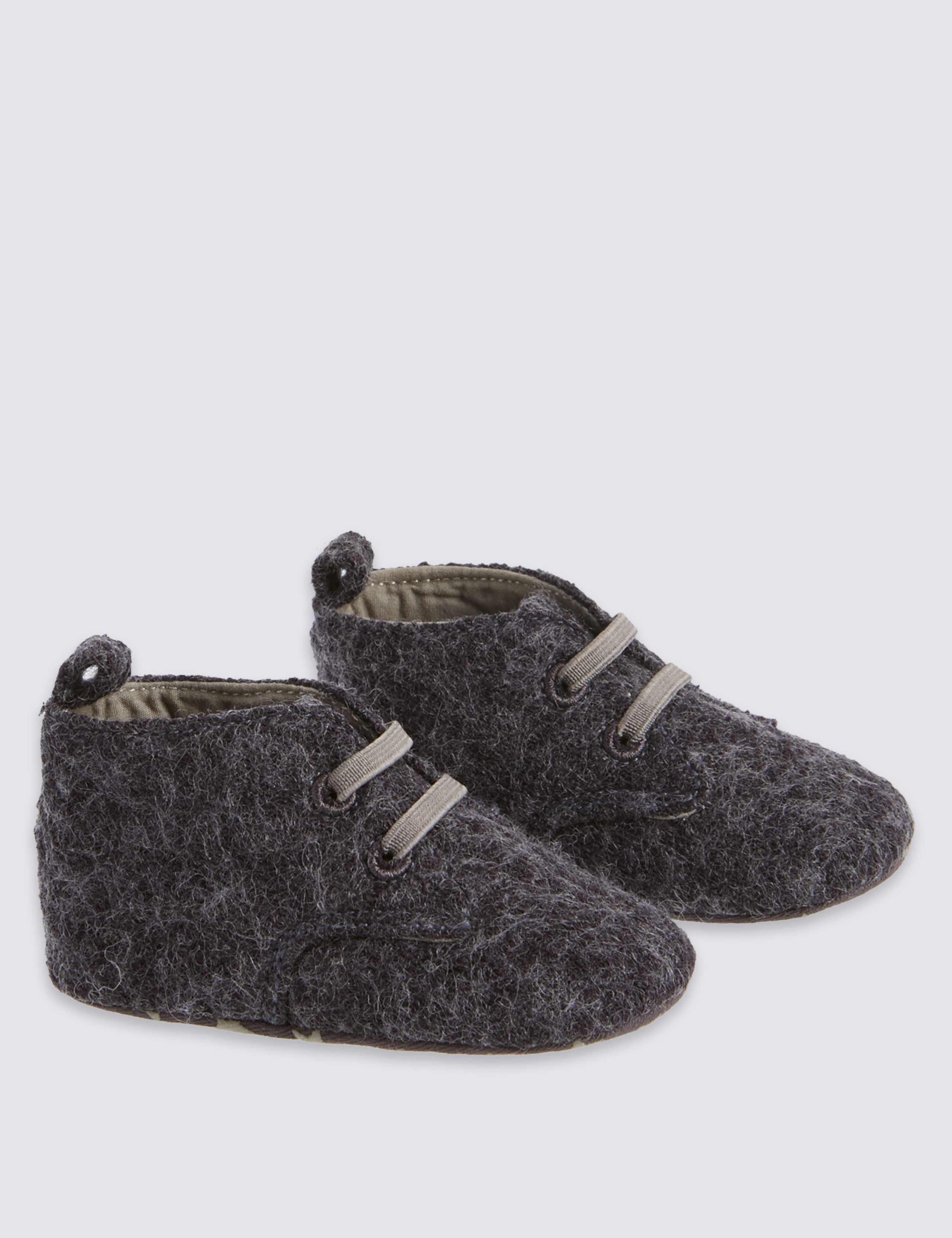 Kids' Pram Shoes 3 of 7