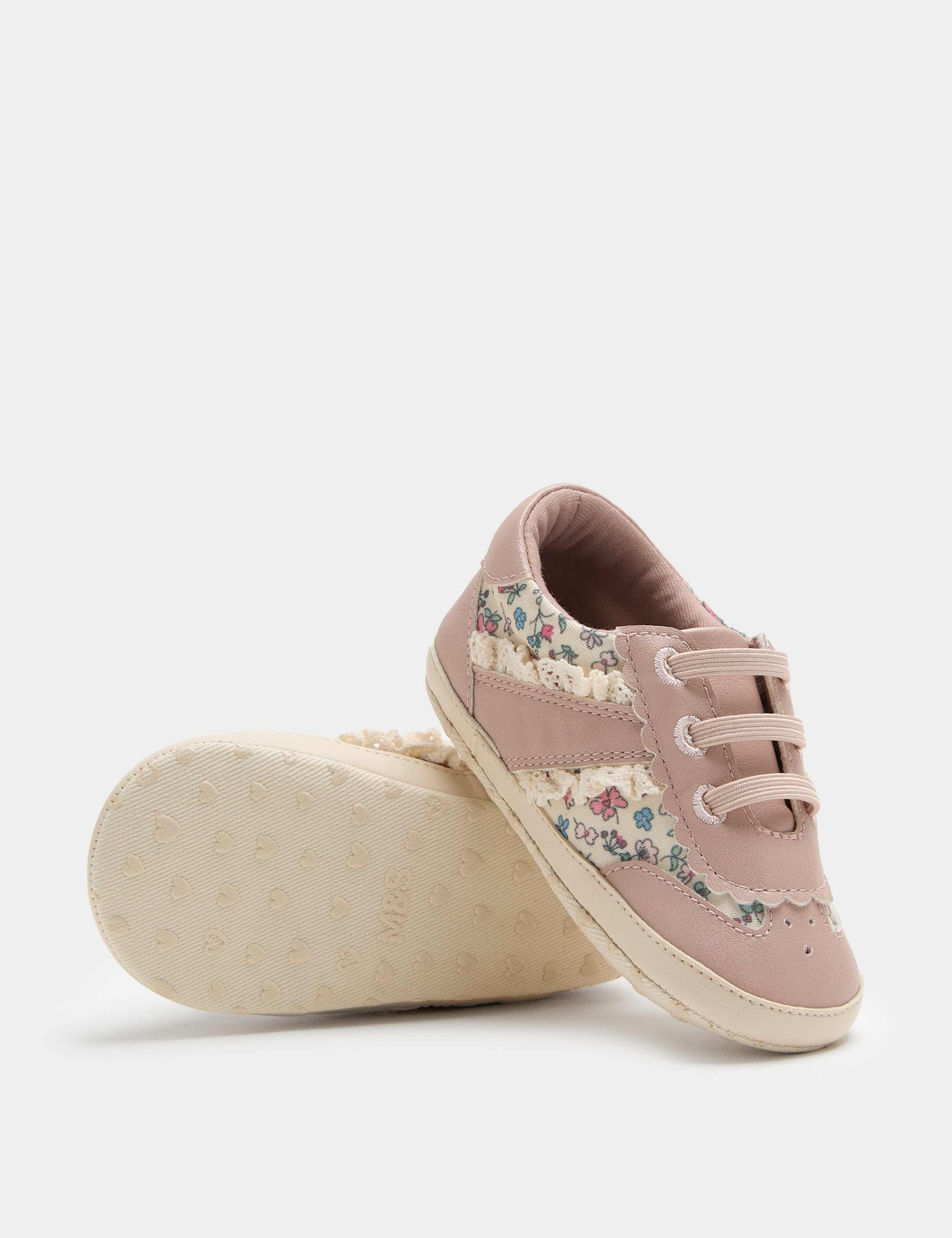 Baby Ditsy Print Pram Trainers (0-18 Mths) 3 of 3