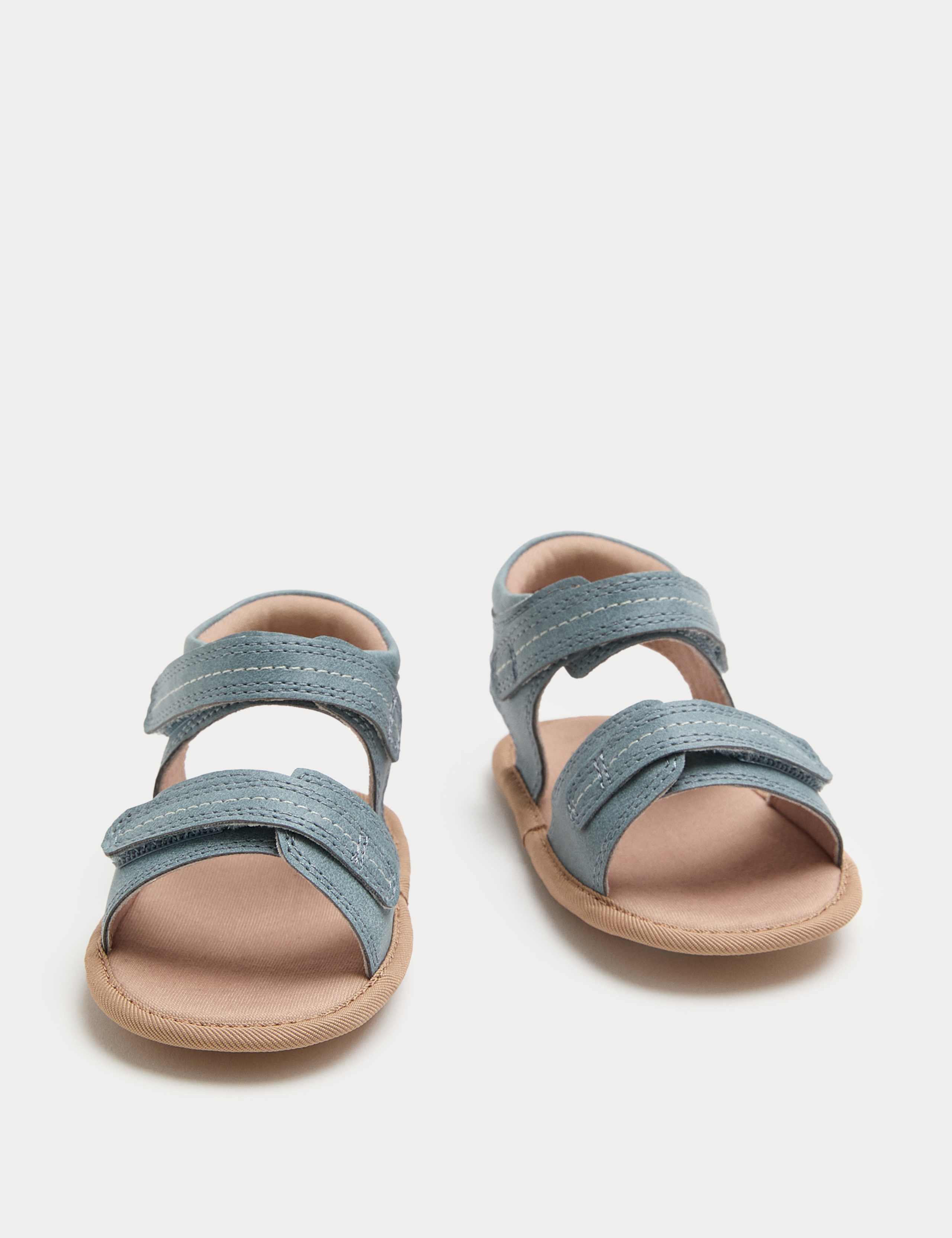Baby Footbed Pram Sandals (0-18 Months) 2 of 3