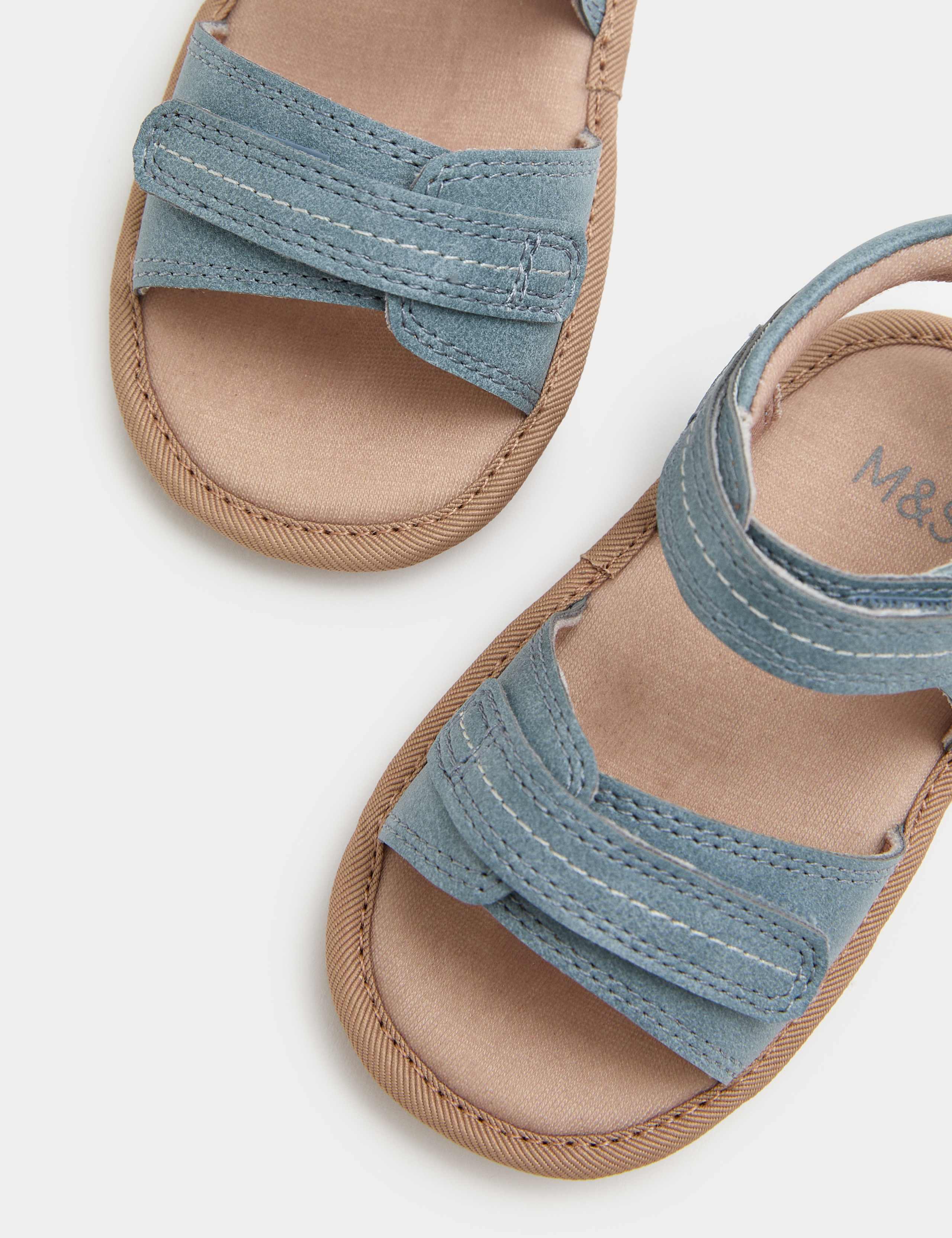 Baby Footbed Pram Sandals (0-18 Mths) 3 of 3