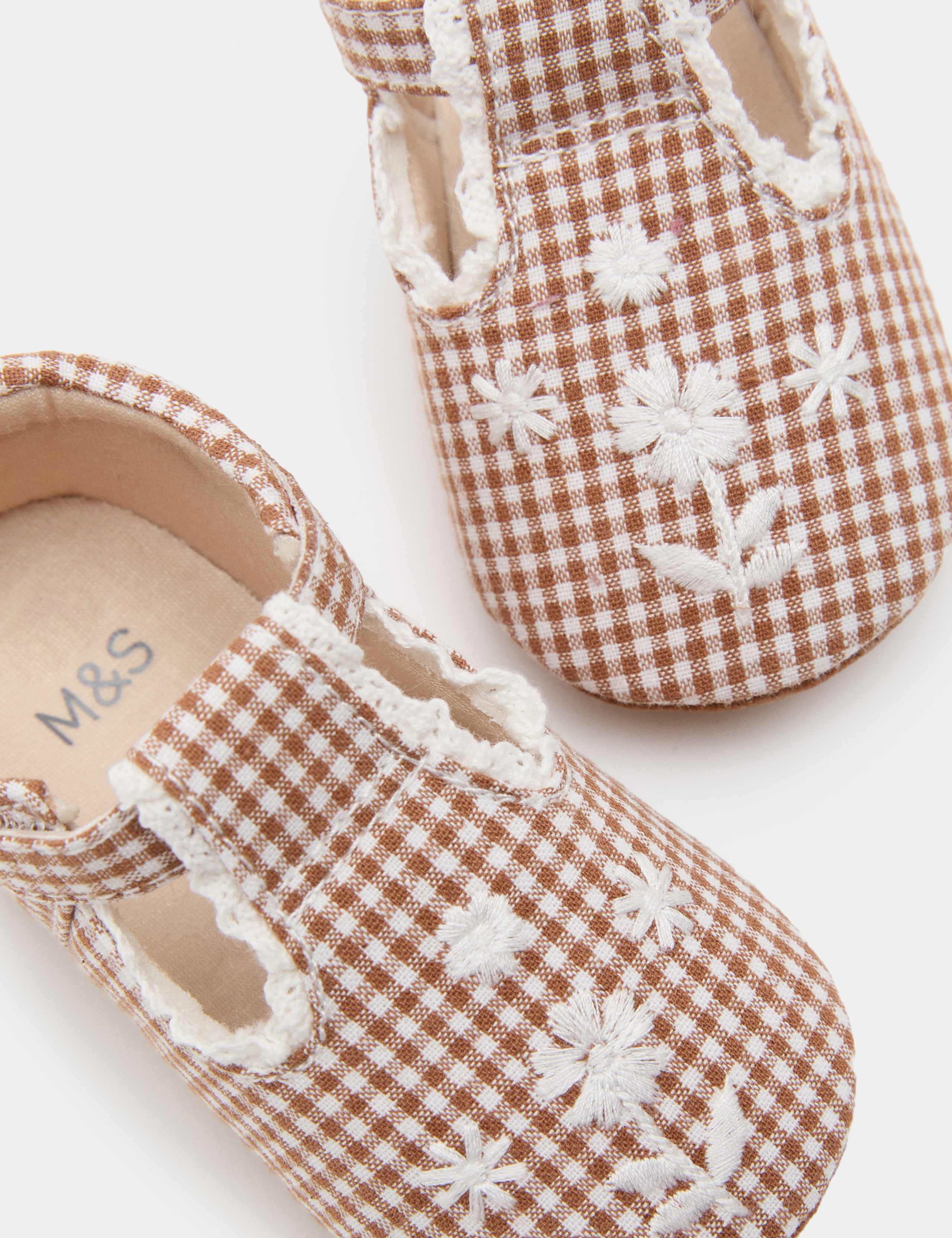 Baby Embroidered Pram Ballet Pumps (0-18 Mths) 3 of 3