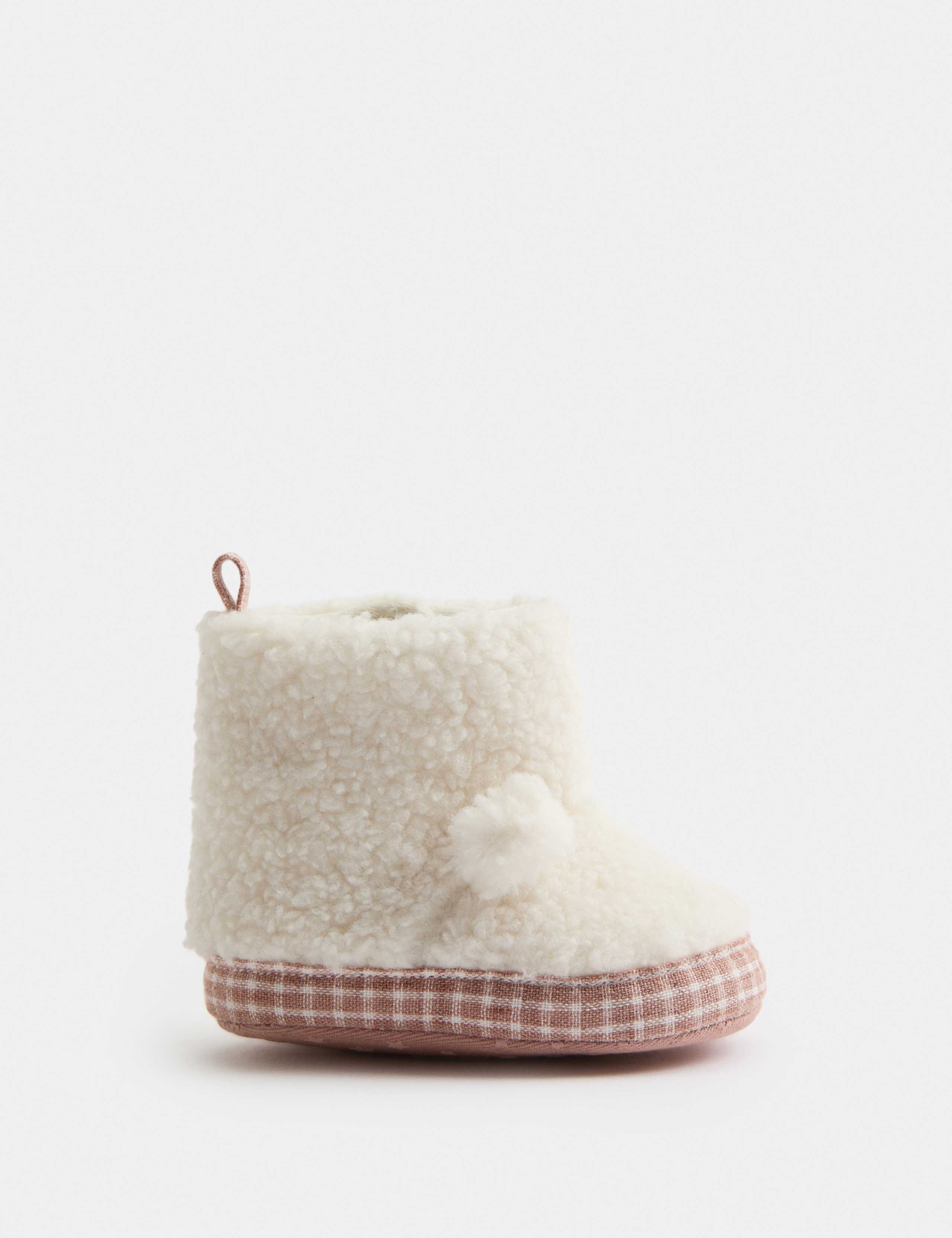 Baby Borg Bear Pram Boots (0-18 Mths) 2 of 3