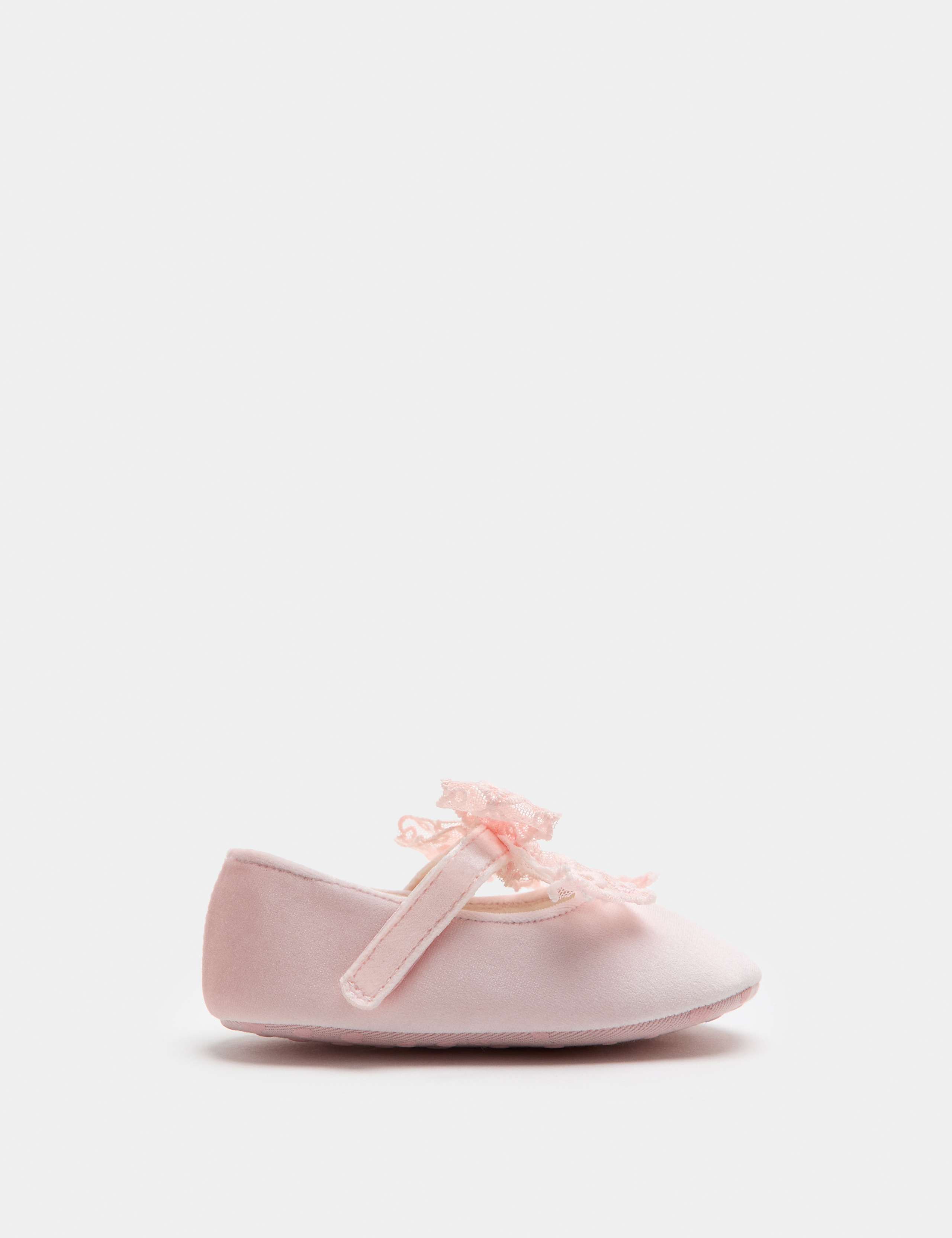 Baby Lace Ballet Pram Shoes (0-18 Mths) 2 of 3
