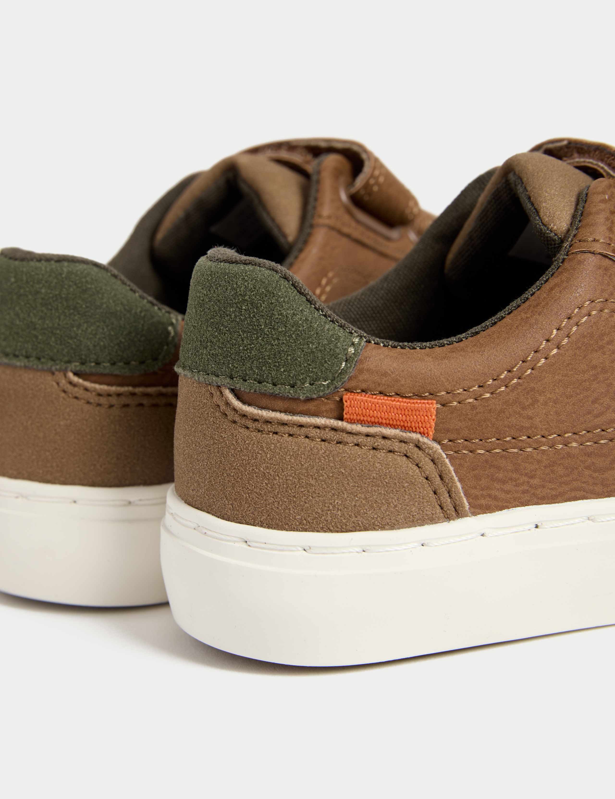 Kids' Riptape Trainers (4 Small - 2 Large) 3 of 4