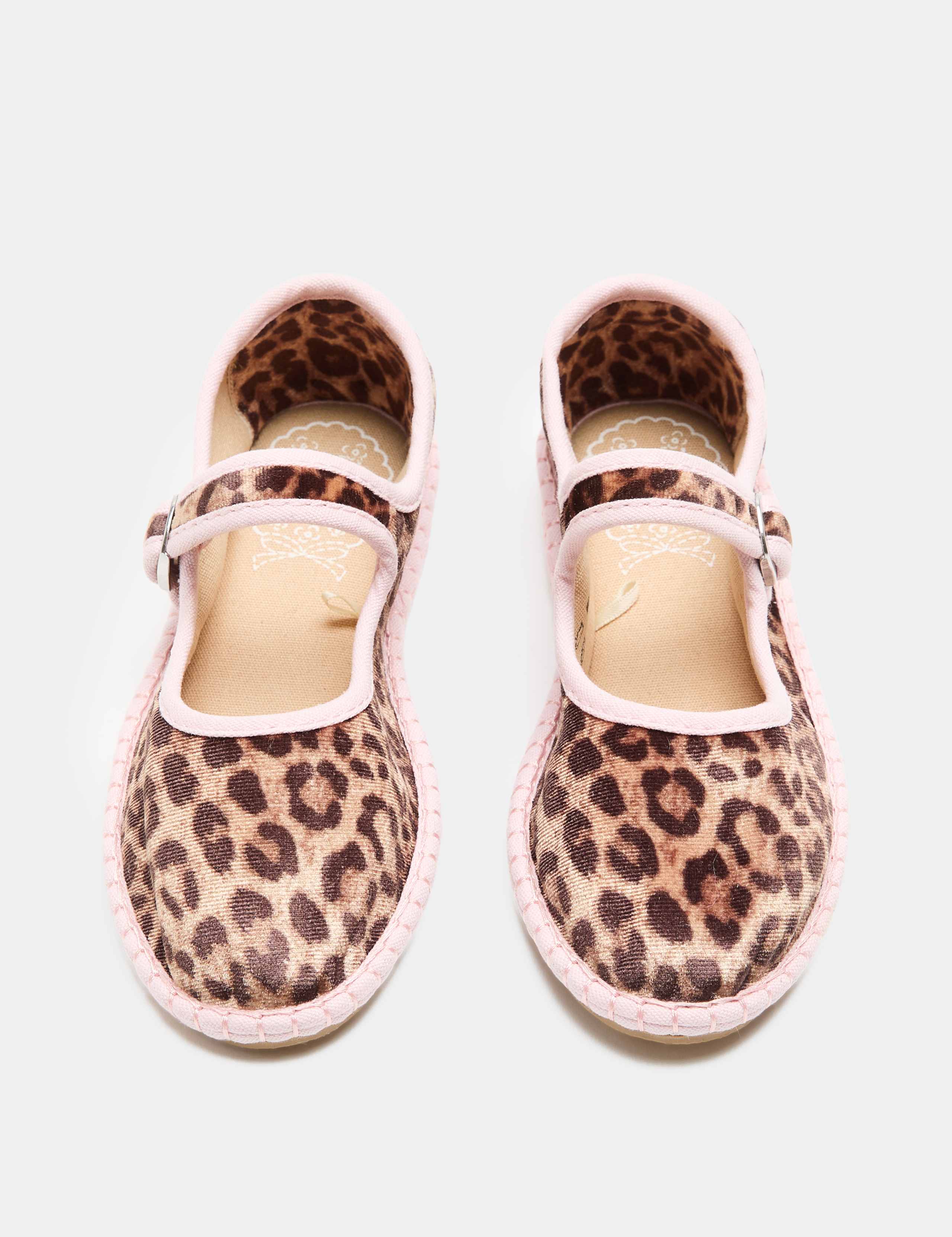 Kids' Stitch Sole Ballet Pumps (4 Small - 2 Large) 1 of 3