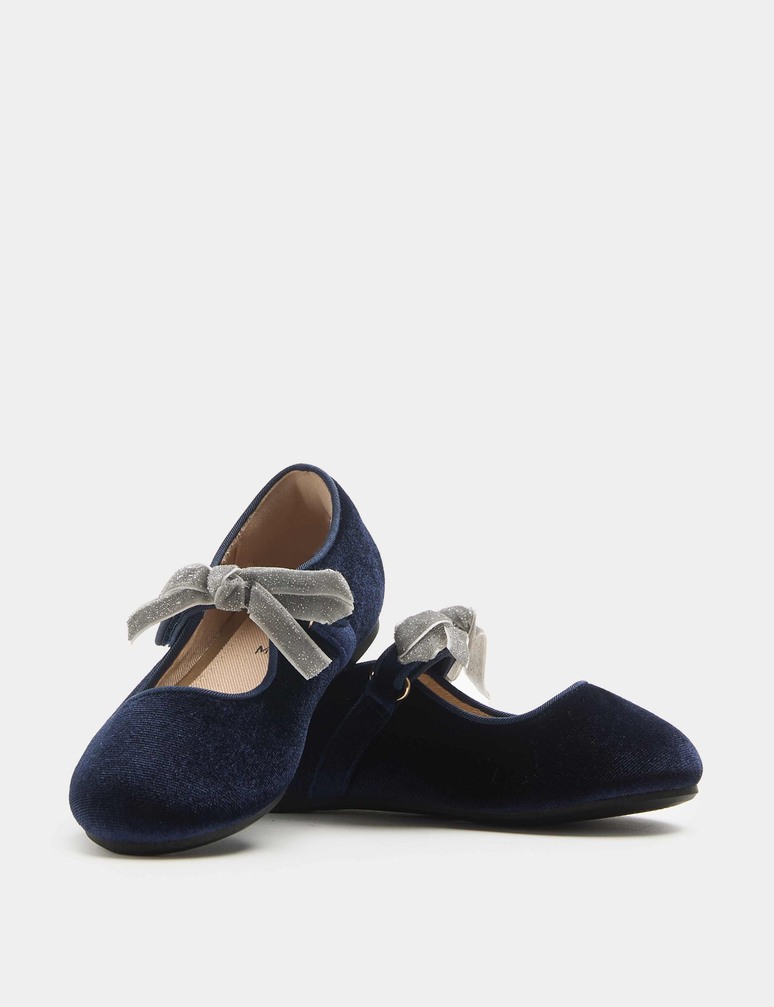 Kids' Velvet Bow Ballet Pumps (4 Small - 2 Large) 3 of 3