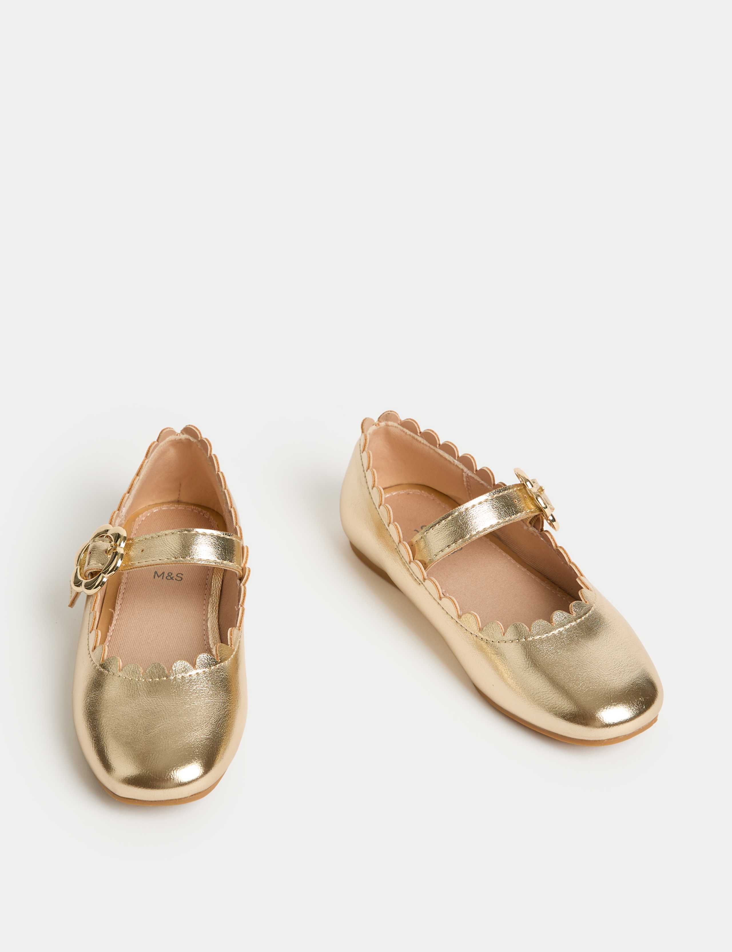 Kids' Patent Scallop Trim Ballet Pumps (4 Small - 2 Large) 2 of 4