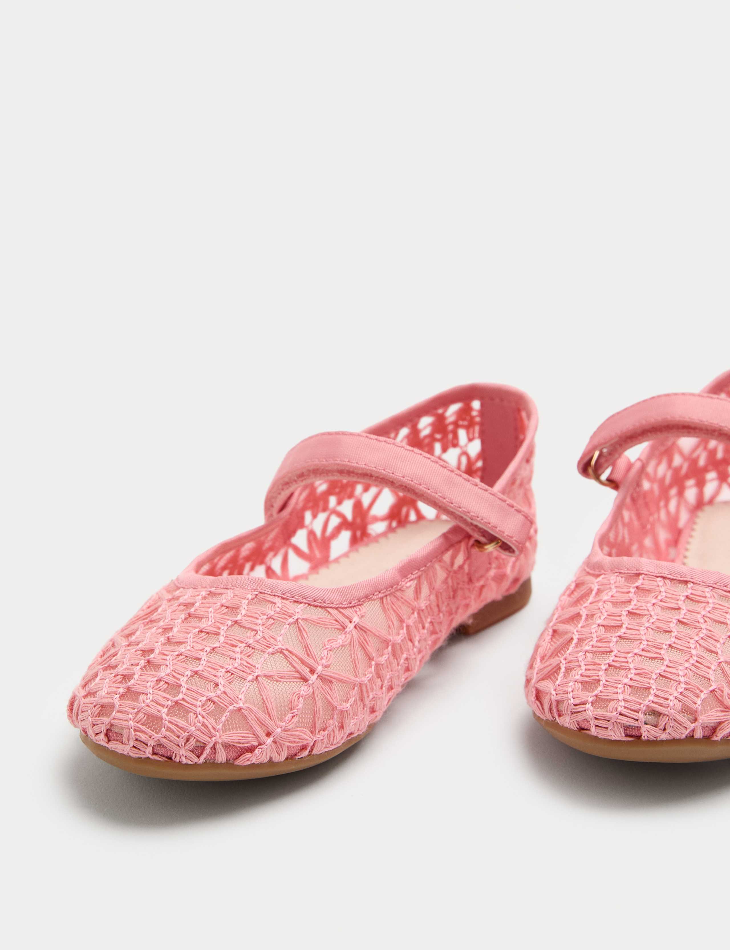 Stitched Mesh Ballet Pumps (4 Small-2 Large) 3 of 3