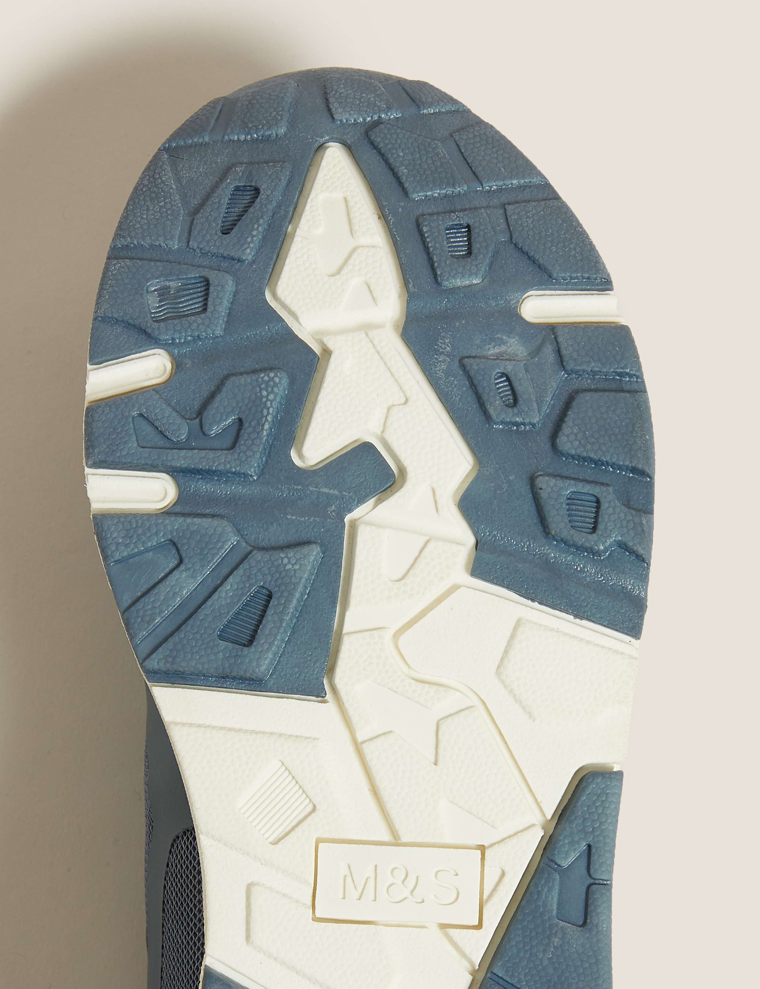 Kids' Freshfeet™ Chunky Trainers (13 Small – 7 Large) 4 of 5