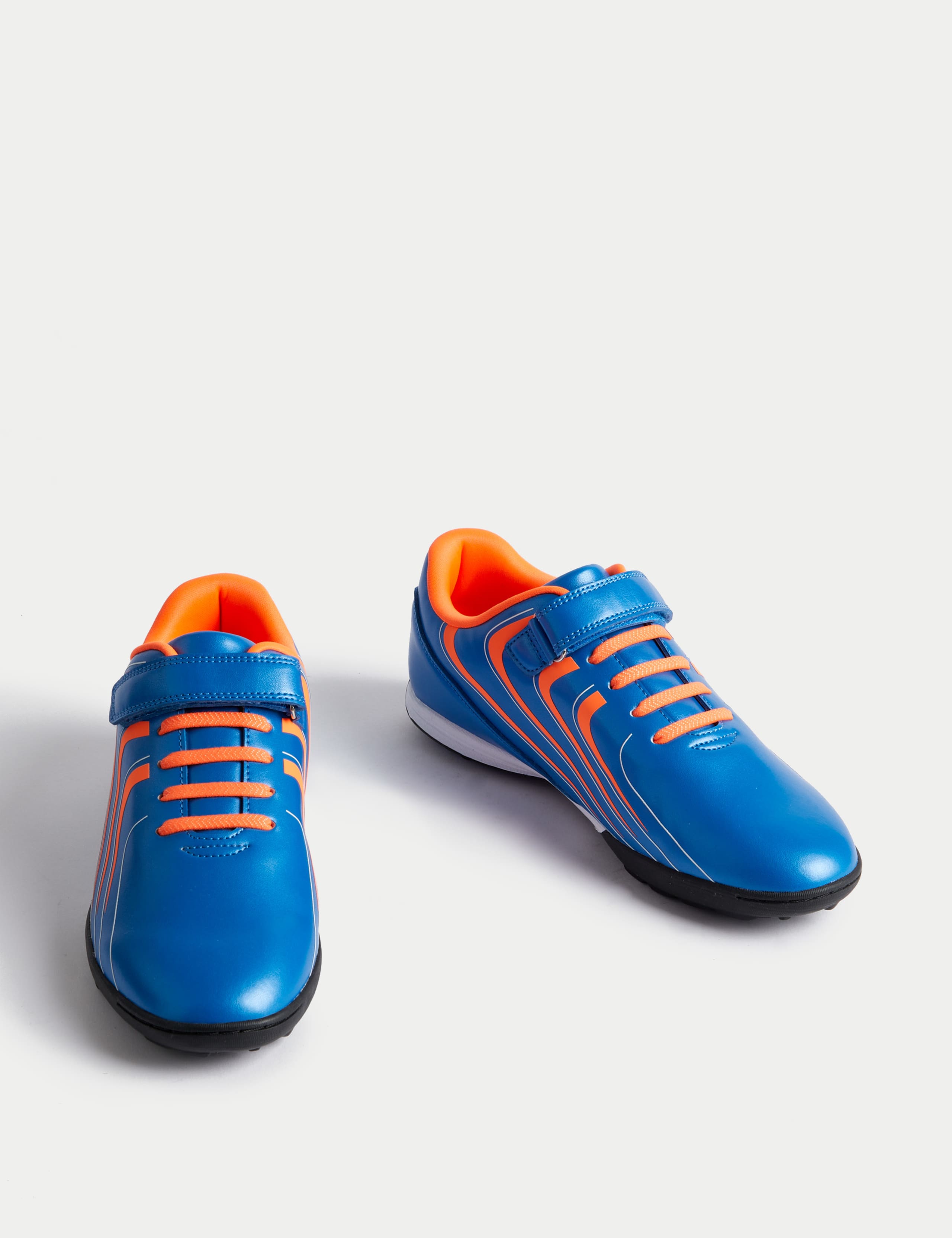 Kids' Riptape Freshfeet™ Trainers (10 Small - 7 Large) 2 of 4