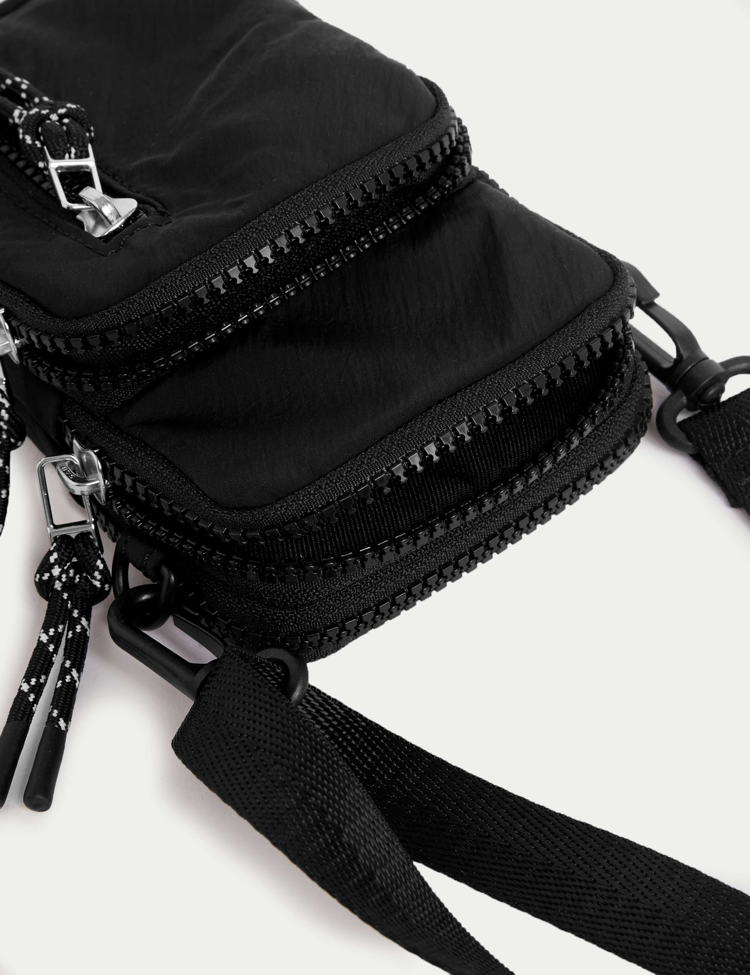 Kids' Phone Bag 4 of 4