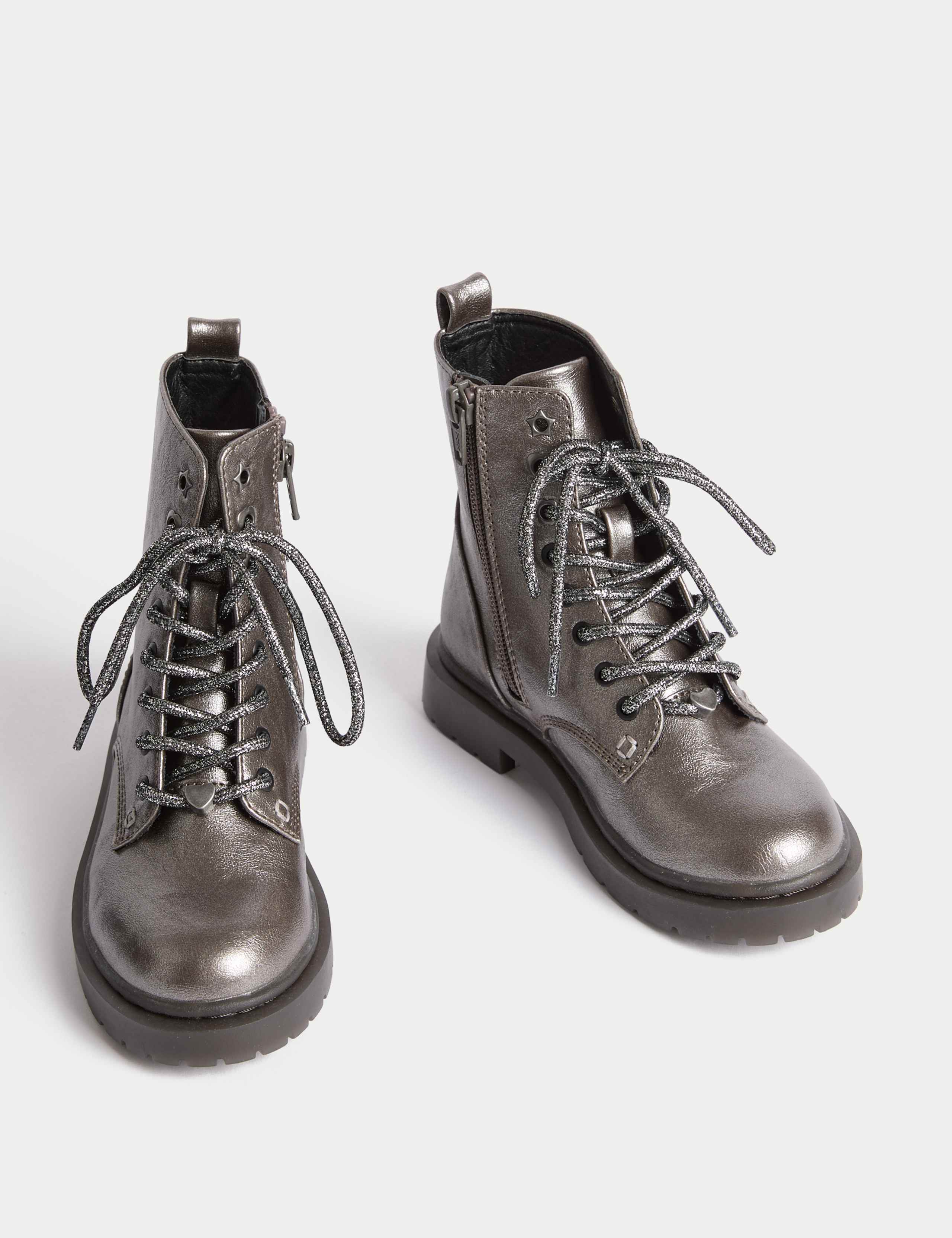 Kids' Light Up Boots (4 Small - 2 Large) 2 of 4