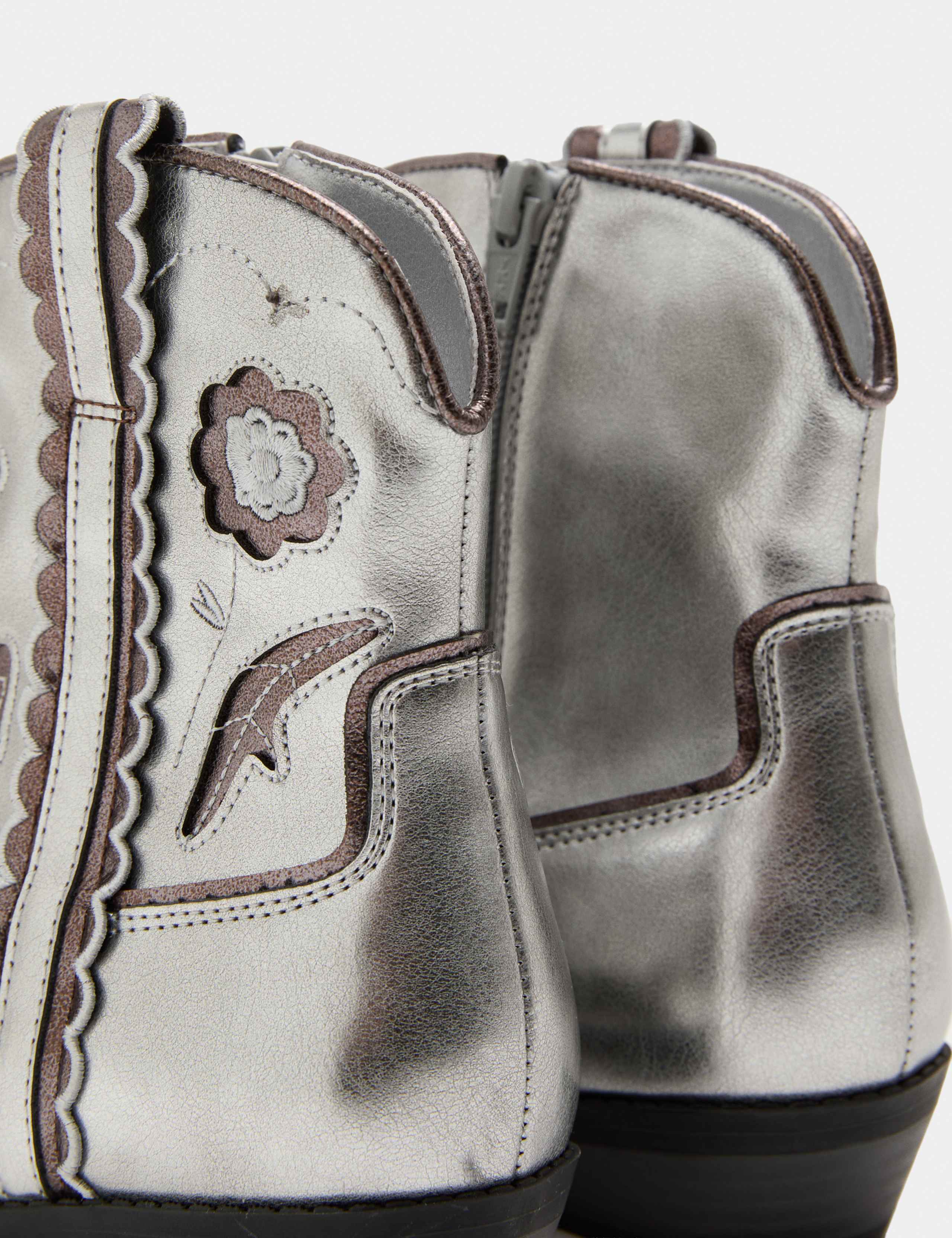 Kids' Floral Western Ankle Boots (4 Small-6 Large) 3 of 3