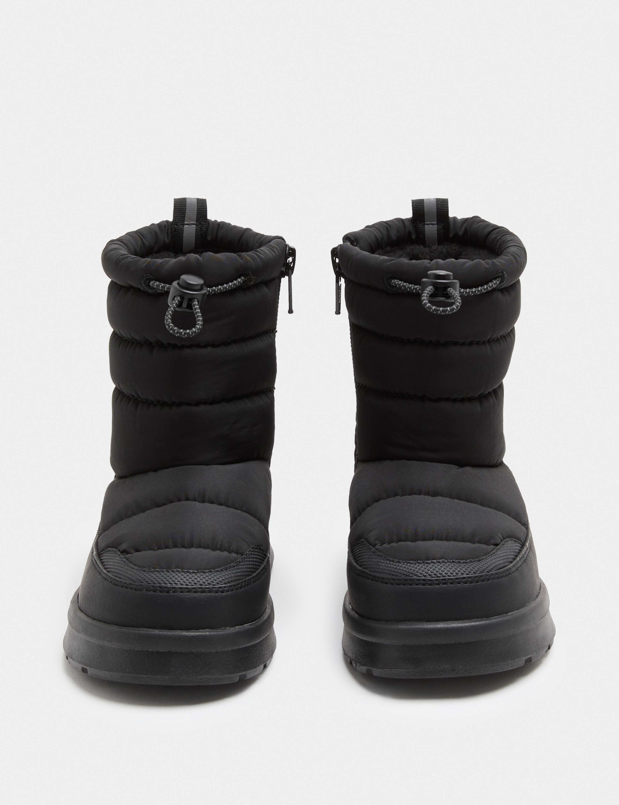 Kids' Waterproof Beaded Snow Boots 1 of 3
