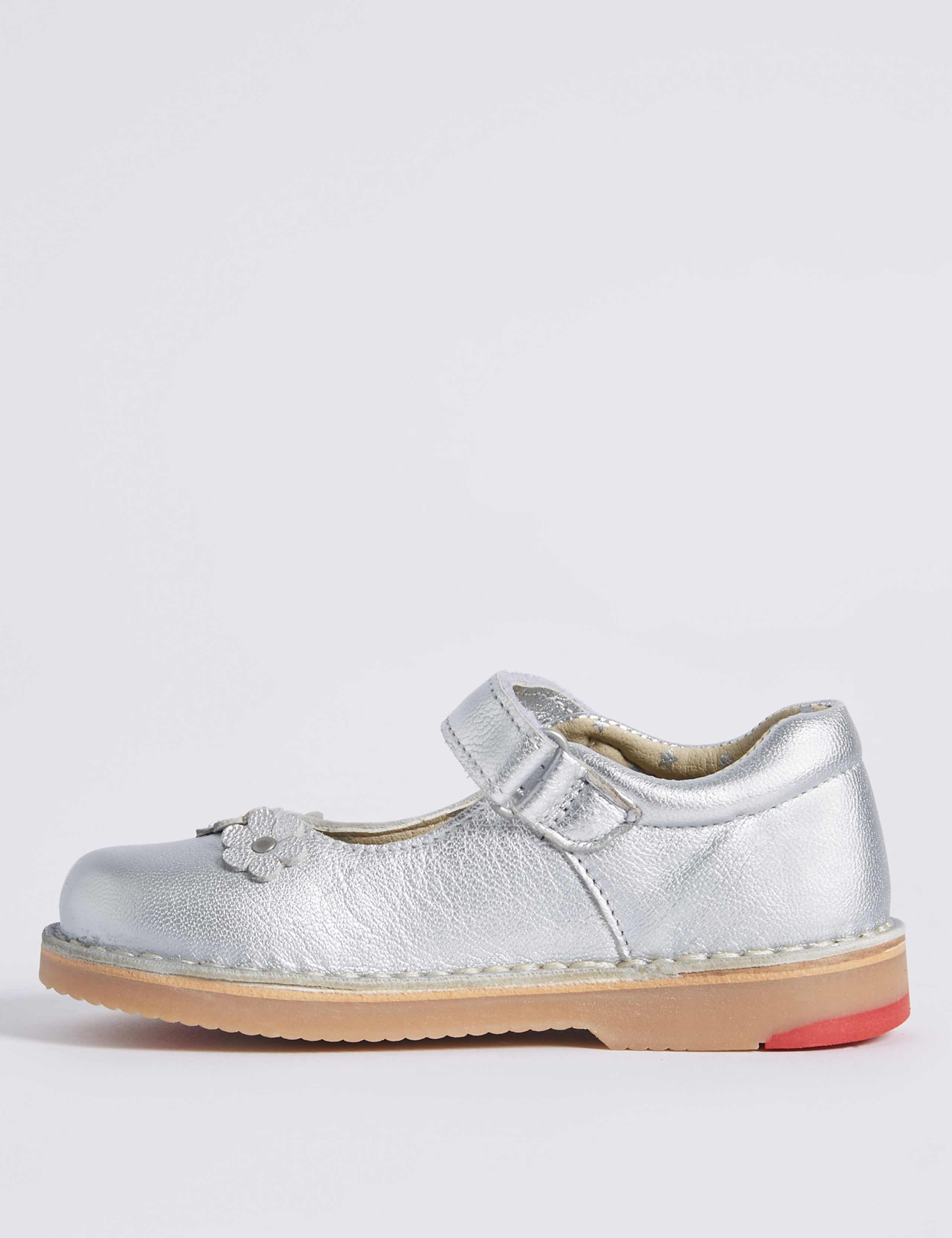 Kids' Walkmates™ Cross-bar Shoes (4 Small - 11 Small) 3 of 4