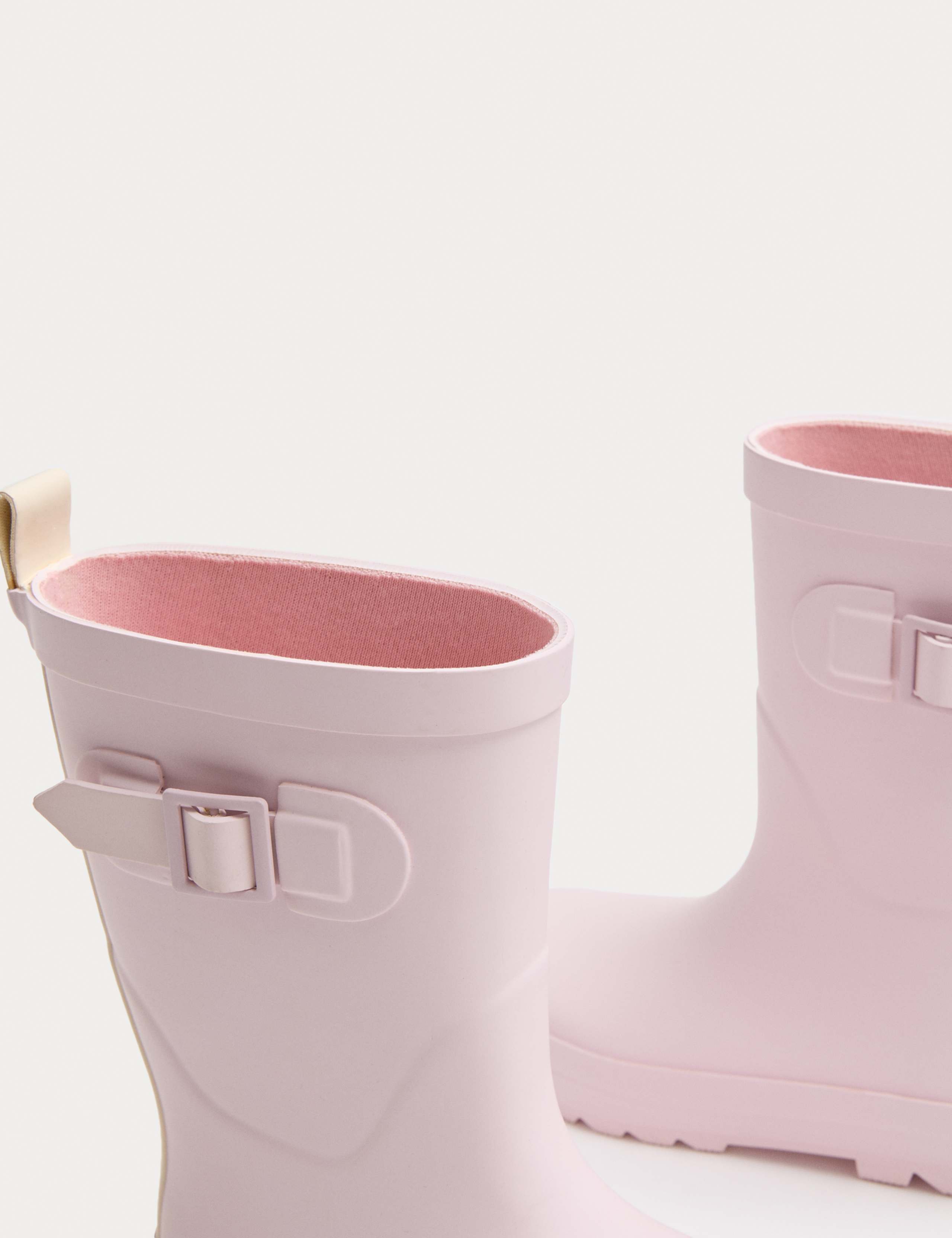 Kids Wellies (4 Small - 6 Large) 3 of 3