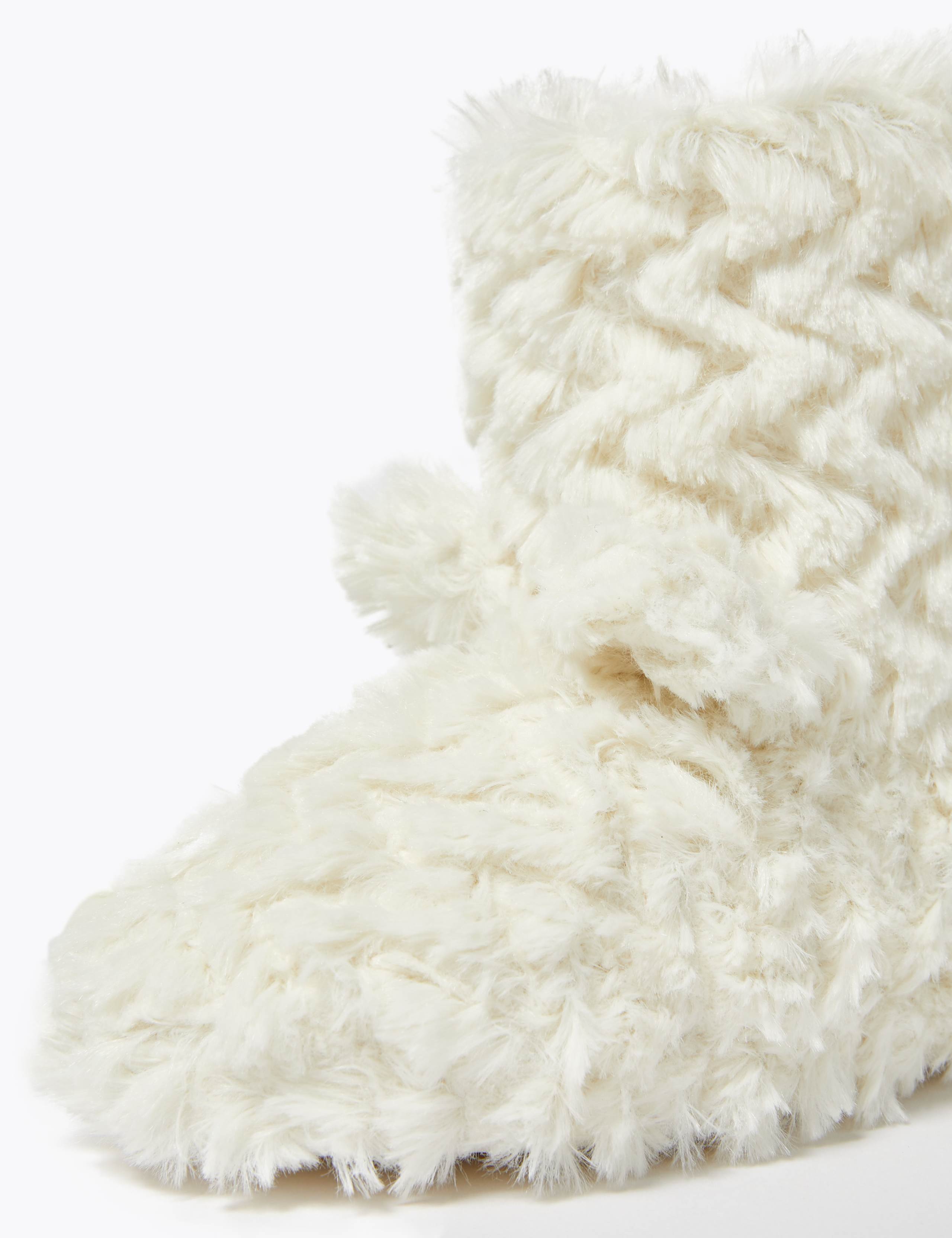Kids' Faux Fur Slipper Boots (5 Small - 6 Large) 4 of 5