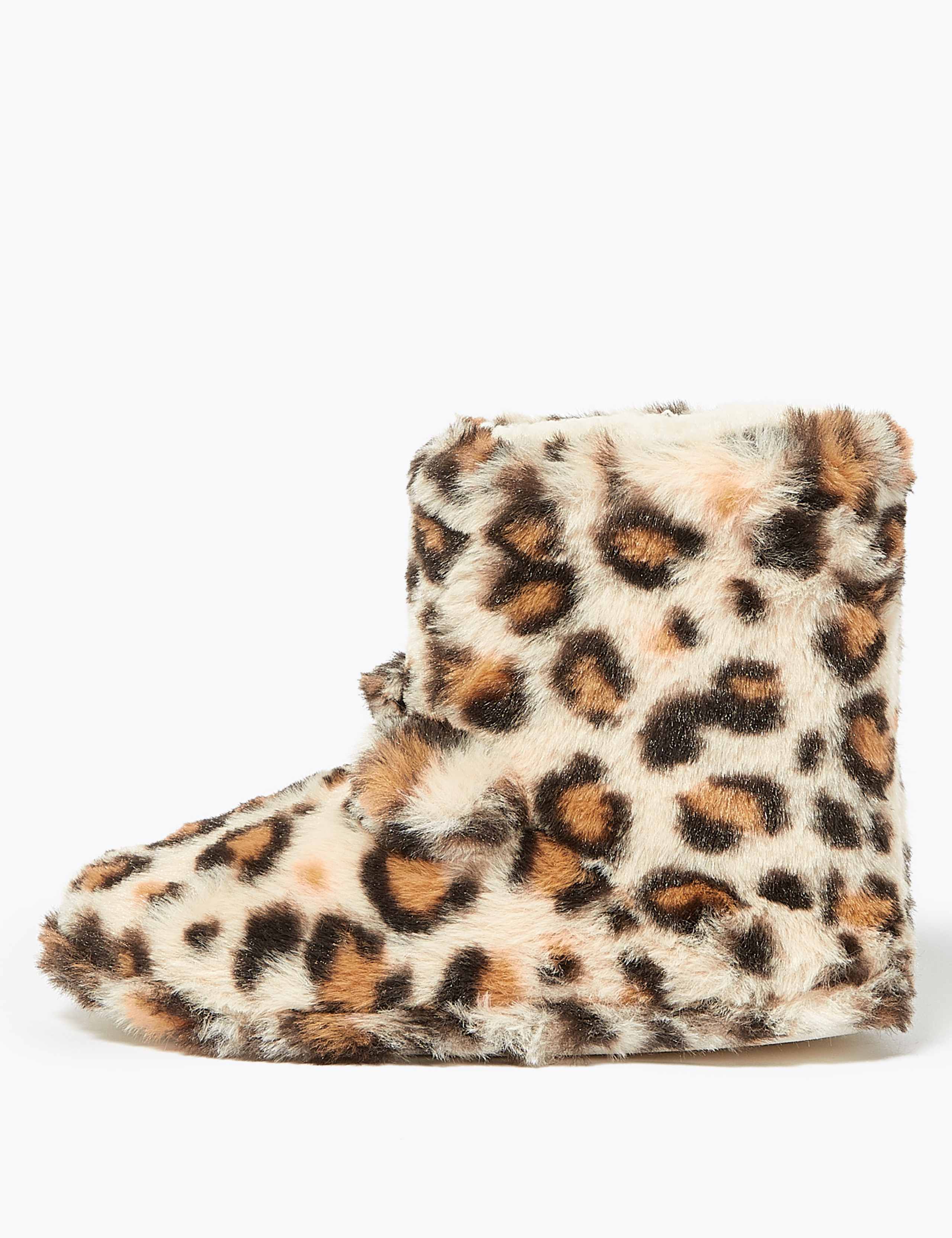 Kids' Leopard Slippers (5 Small - 6 Large) 3 of 5