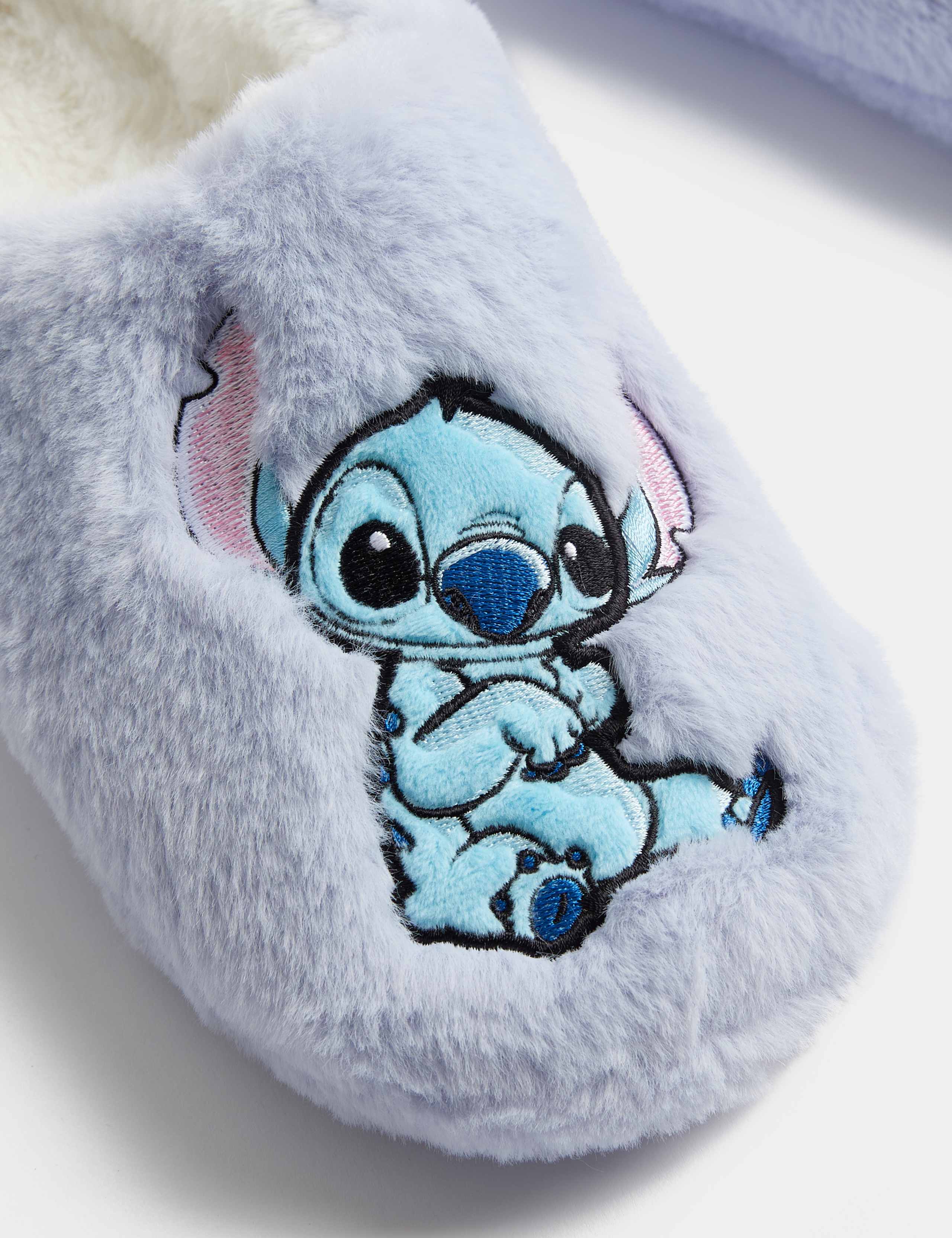 Kids' Lilo & Stitch Slippers (9 Small - 6 Large) 3 of 4