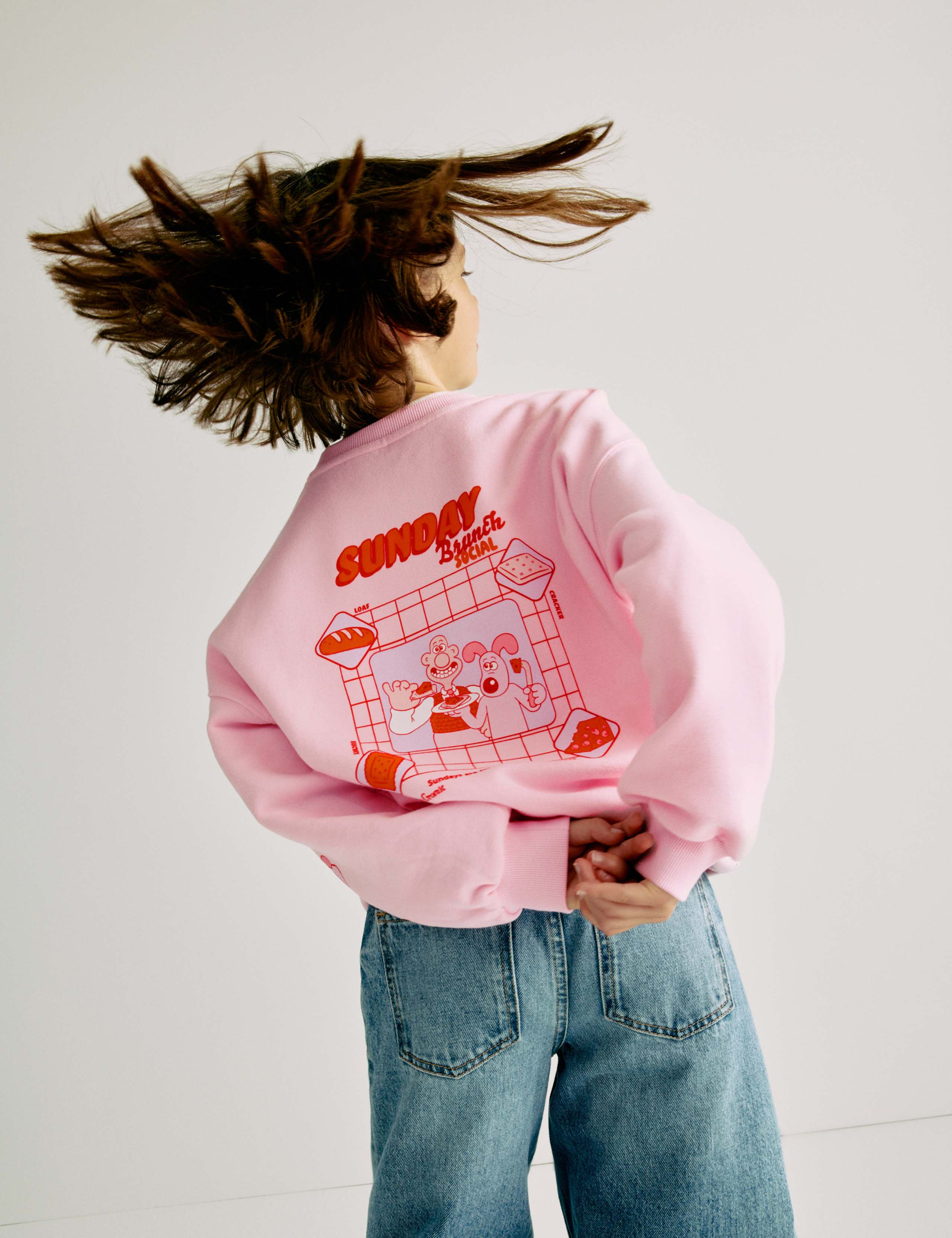 Cotton Rich Wallace & Gromit™ Sweatshirt (6-16 Yrs) 5 of 9