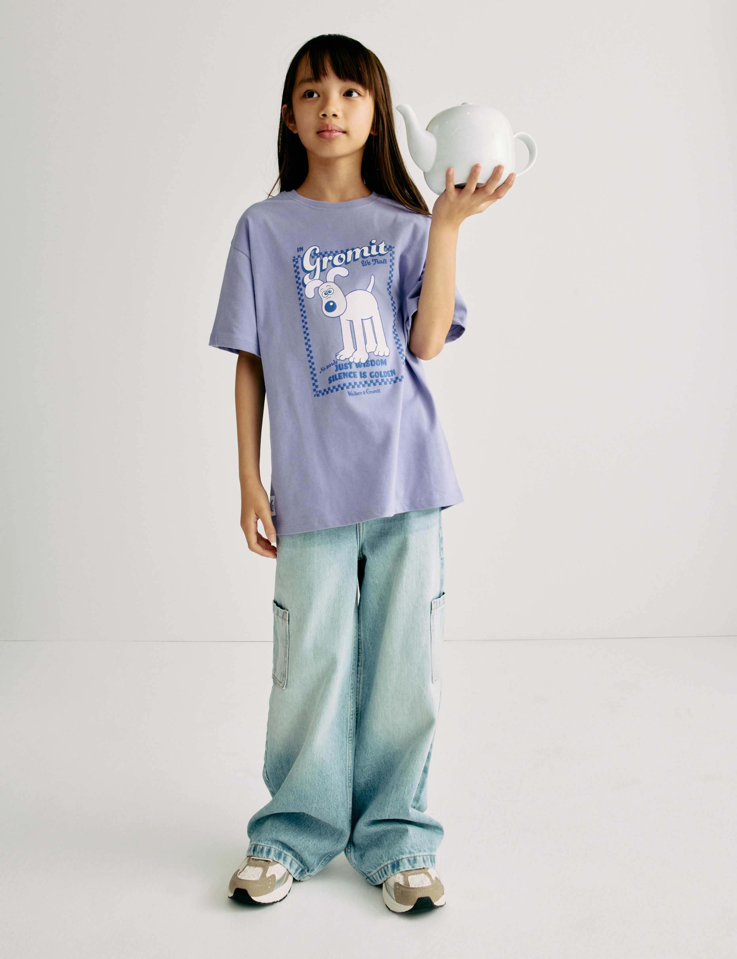 Pure Cotton Wallace & Gromit™ T-Shirt (6-16 Yrs) 6 of 8