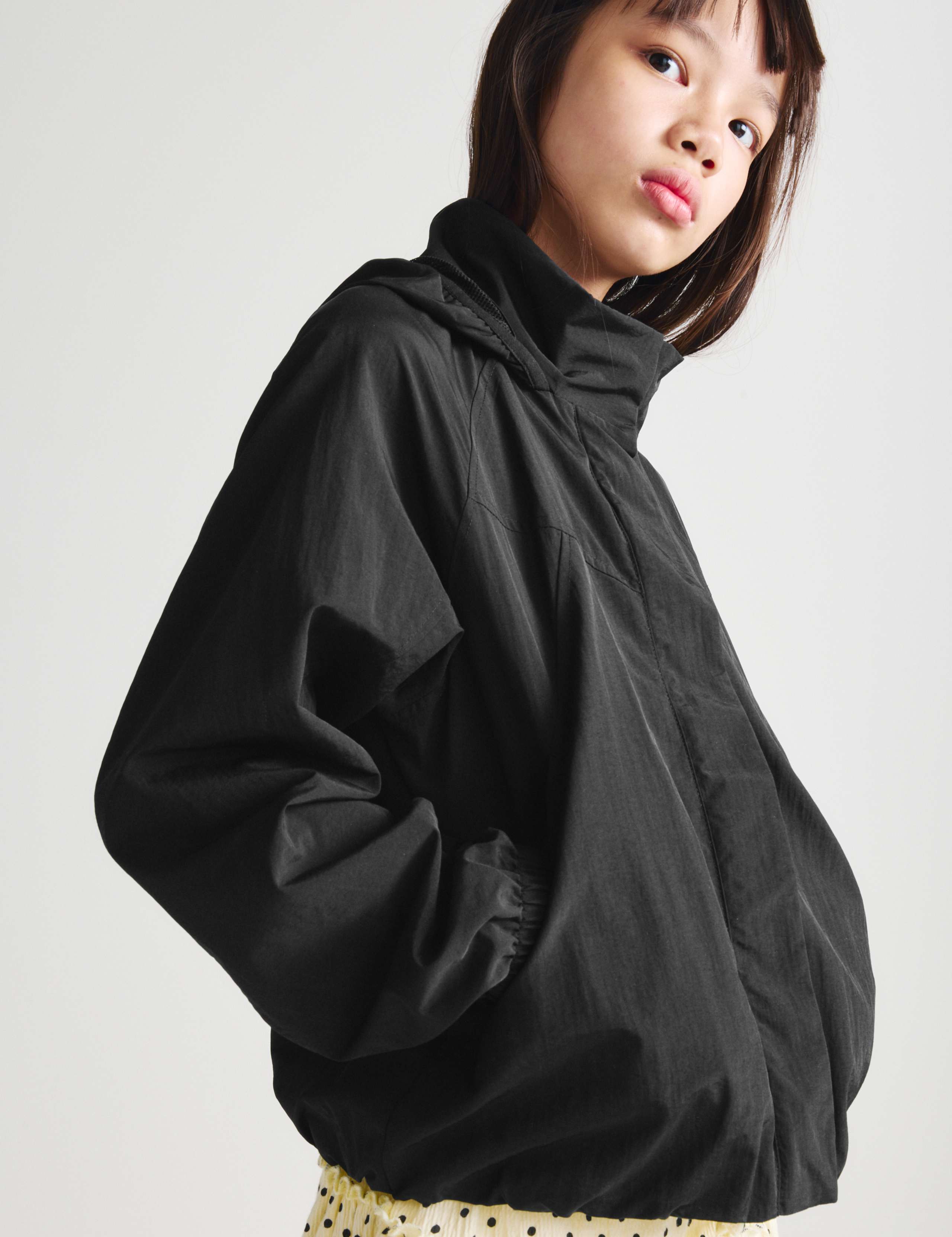 Funnel Neck Nylon Windrunner (6-16 Yrs) 4 of 10