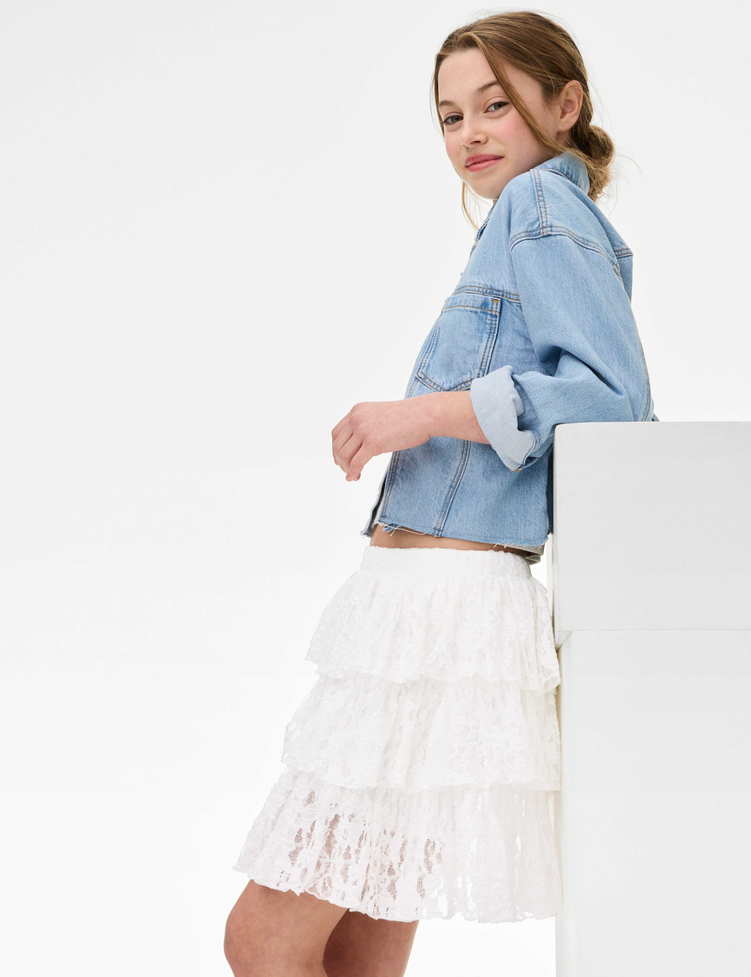 Lace Elasticated Waist Skirt (6-16 Yrs) 1 of 5