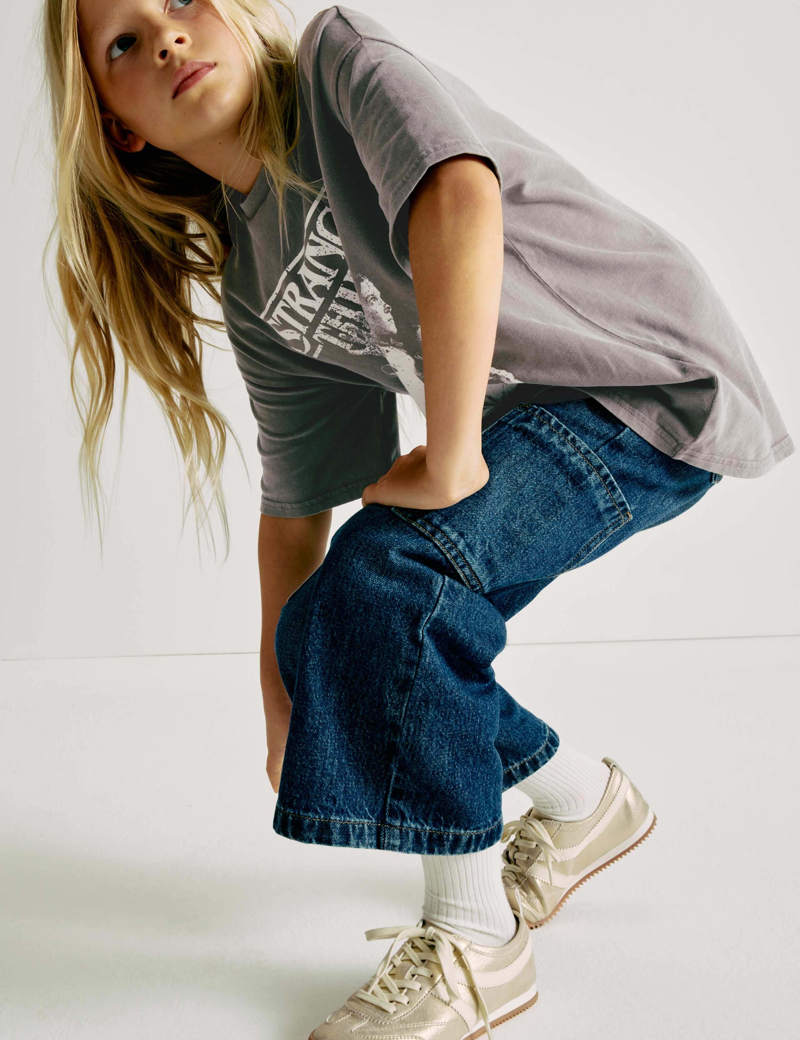 Pure Cotton Stranger Things™ T-Shirt (7-16 Yrs) 3 of 7