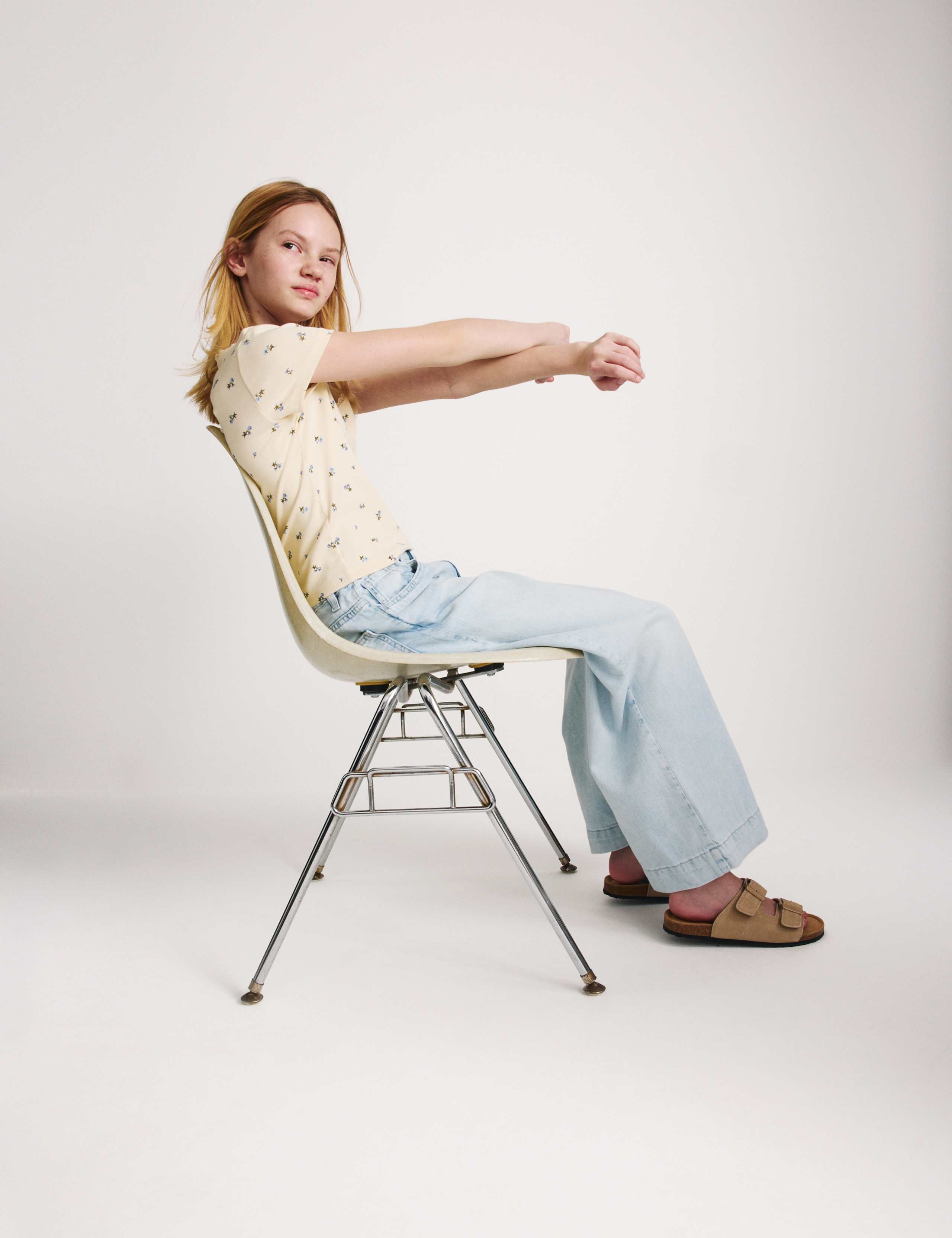 Cotton Rich Lace Trim Fitted Crop T-Shirt (6-16 Yrs) 6 of 6