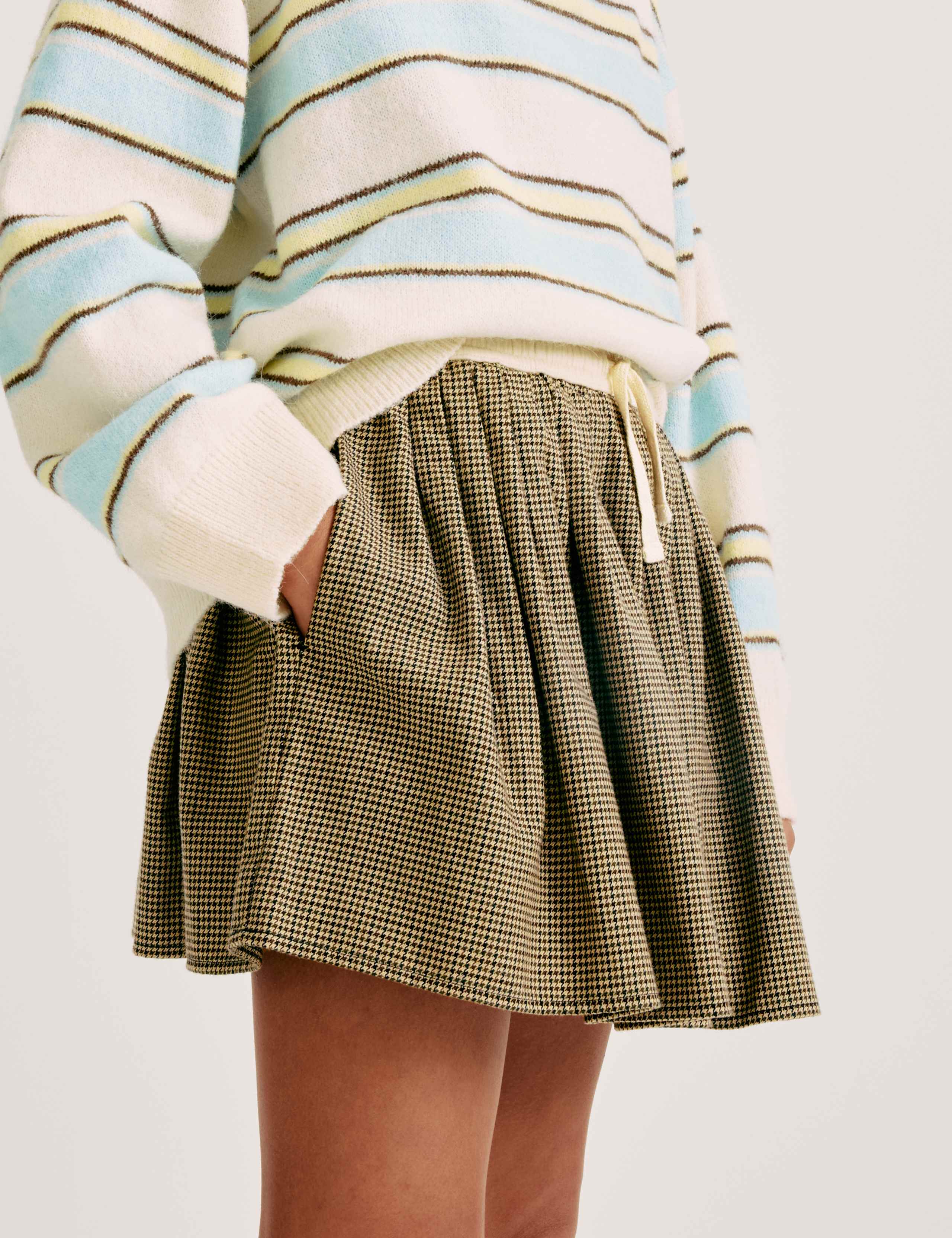 Checked Skirt (6-16 Yrs) 4 of 5