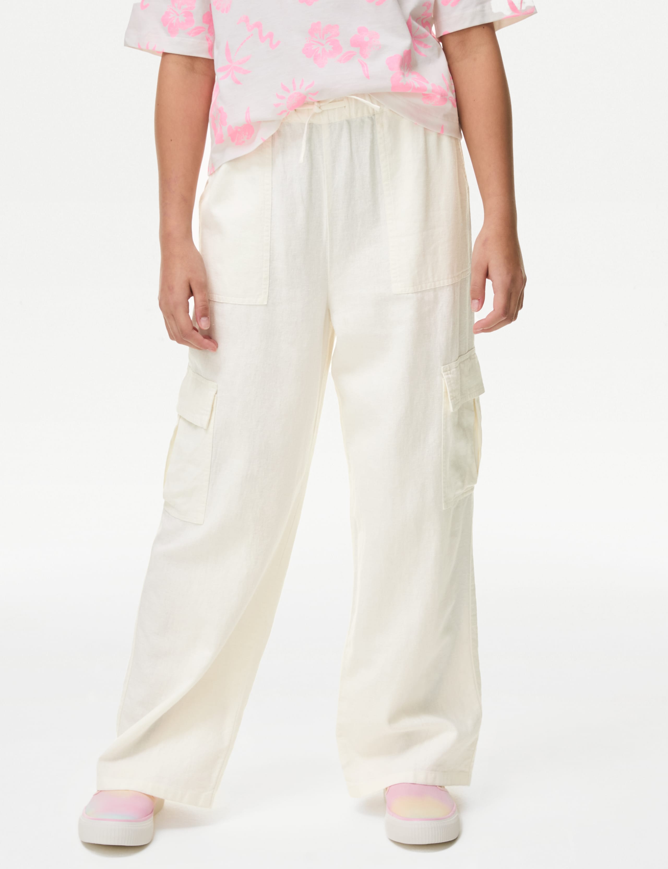Linen Rich Wide Leg Cargo Trousers (6-16 Yrs) 4 of 5