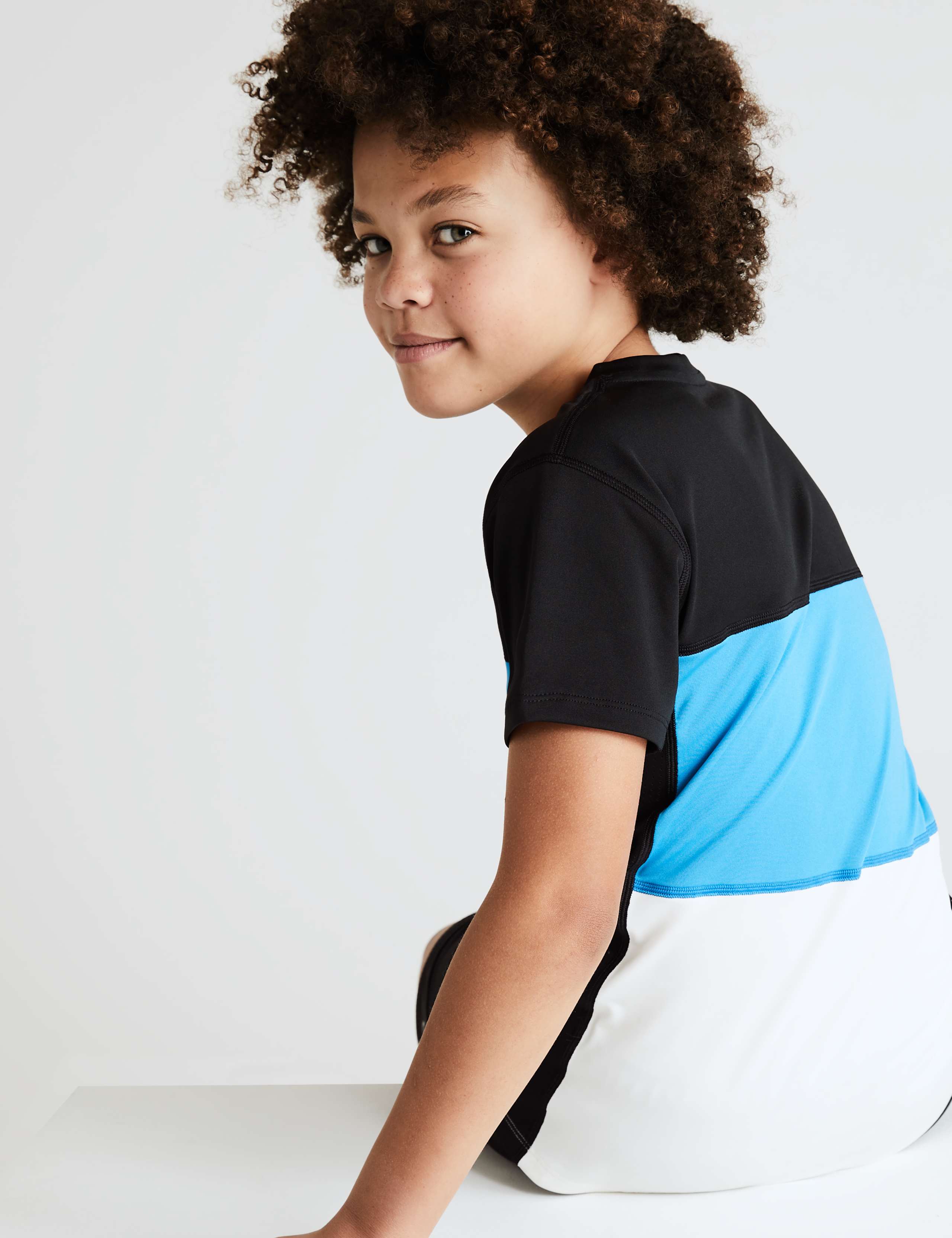 Colour Block Active T-Shirt (6-14 Yrs) 5 of 7