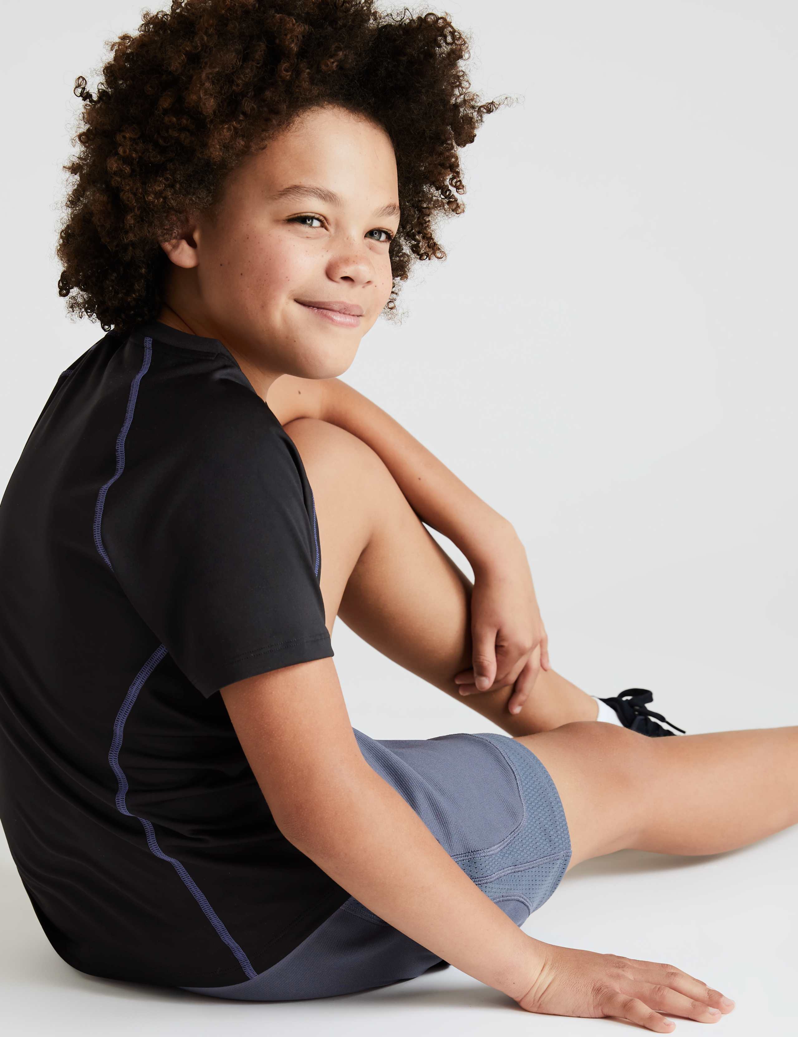 Plain Active T-Shirt (6-14 Yrs) 4 of 6