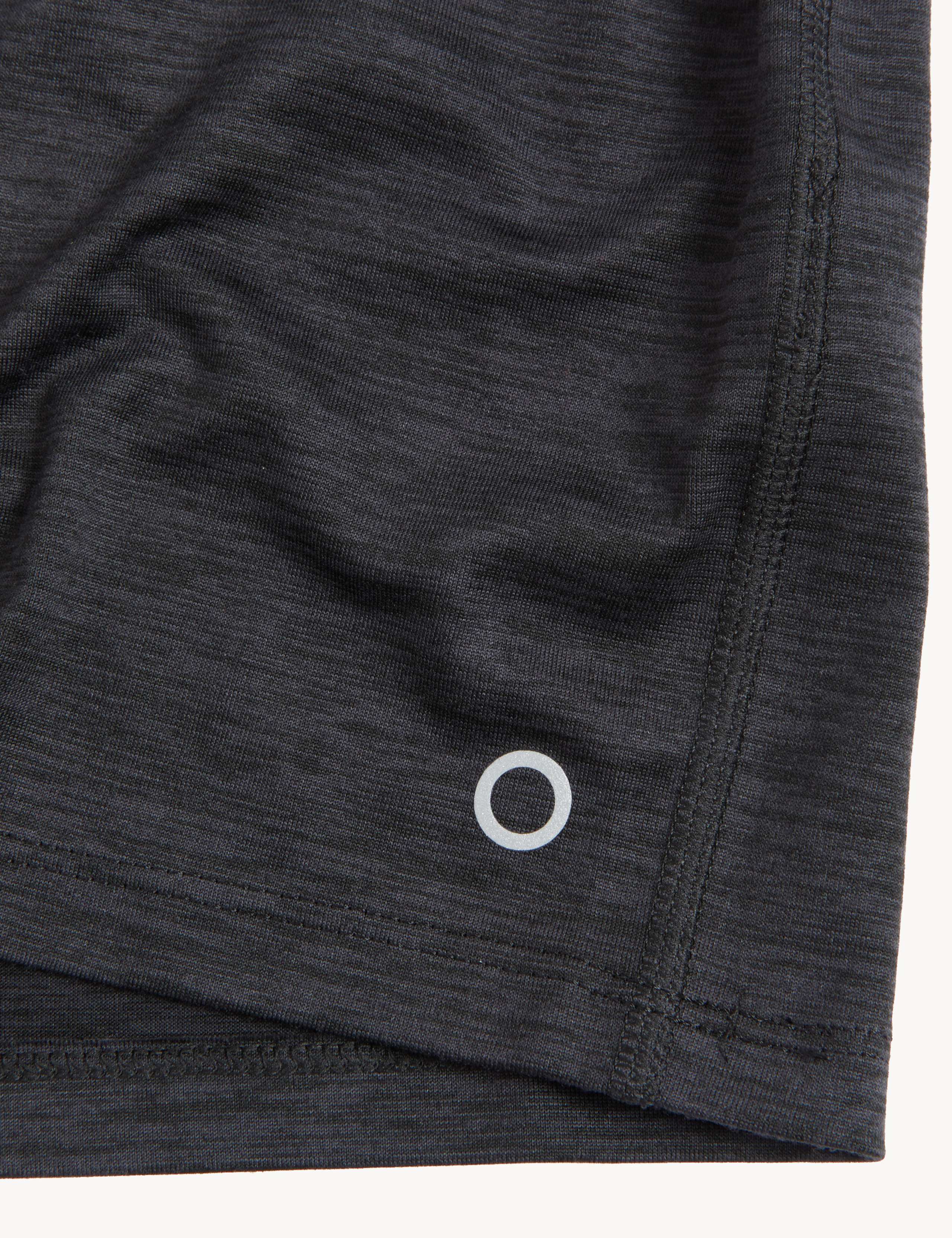 Unisex Half Zip Sports Top (6-16 Yrs) 2 of 2