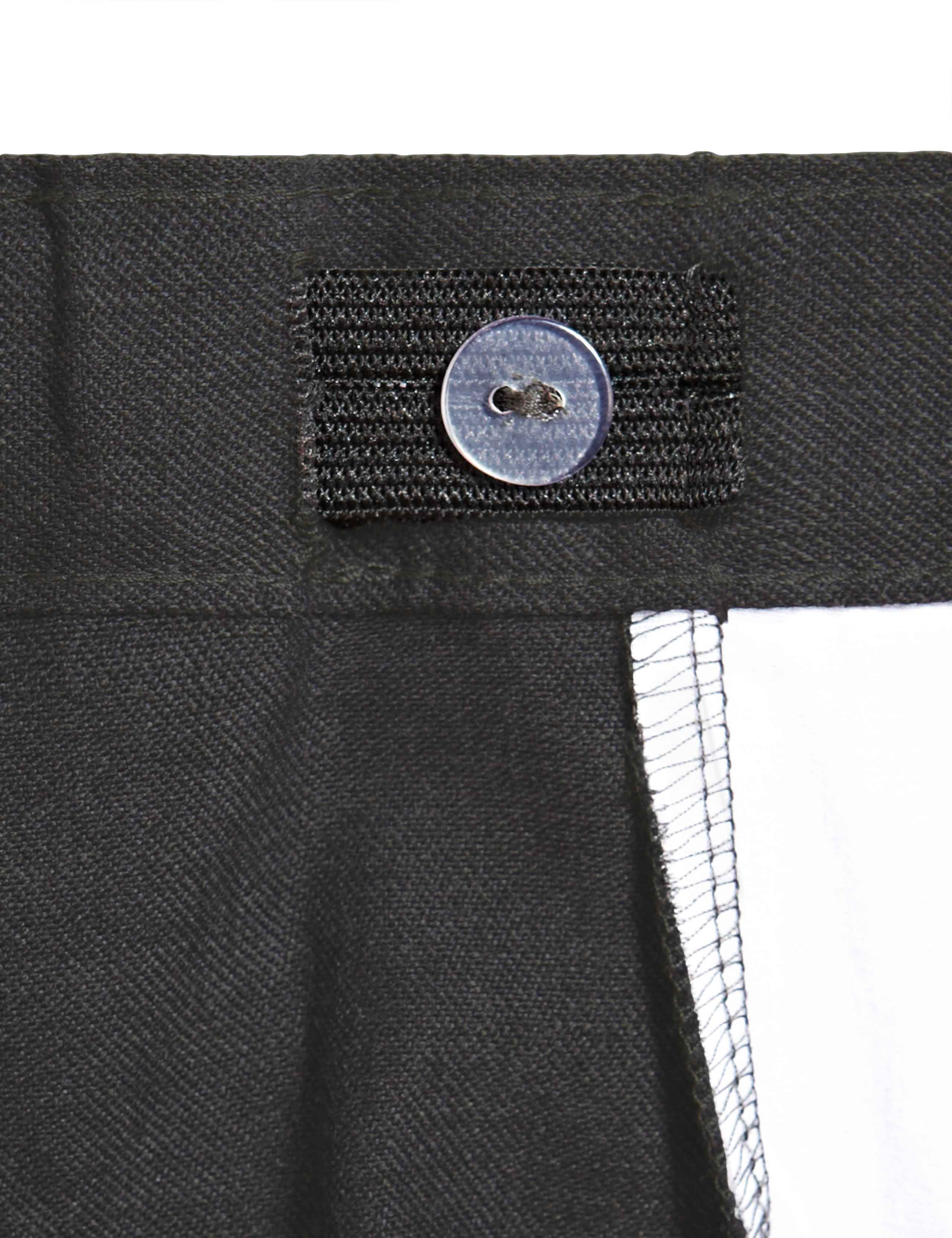 Boys' Skin Kind™ Cargo Shorts 5 of 5