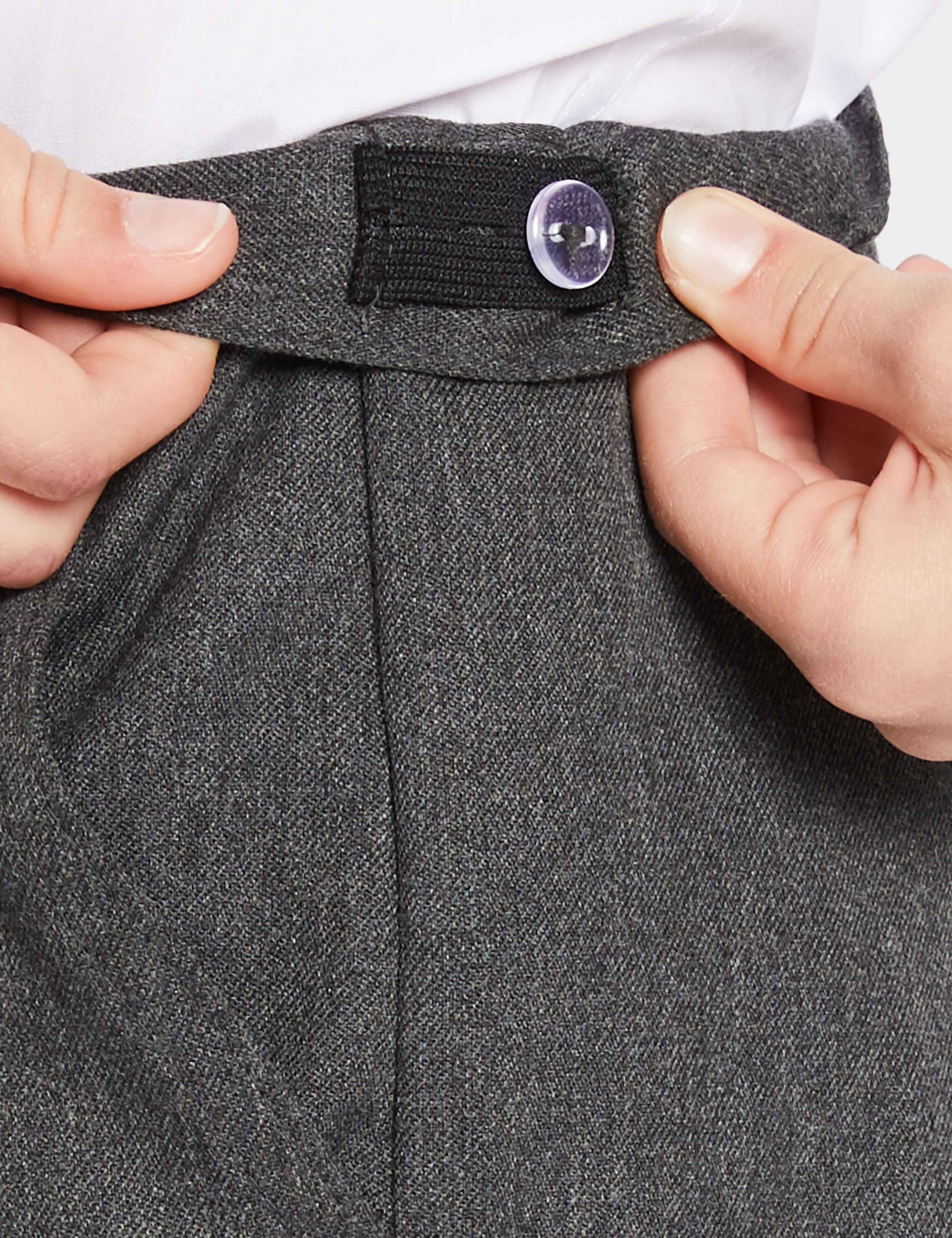 Boys' Plus Fit Cargo Shorts 5 of 5