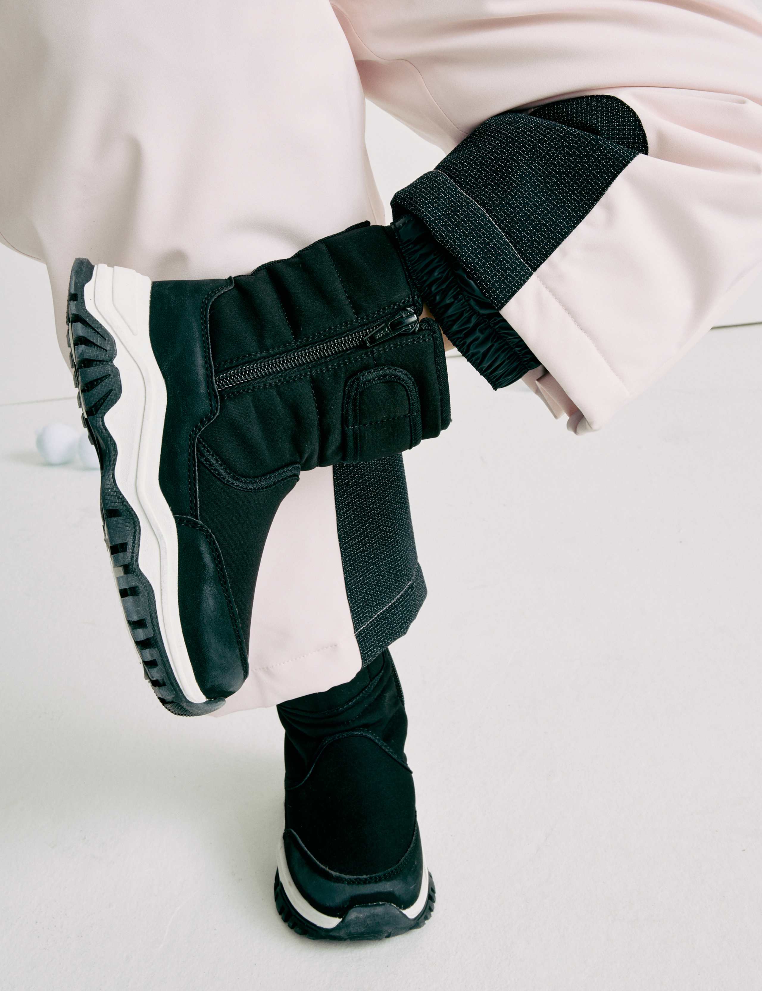 Padded All in One Ski Suit (2-10 Years) 7 of 10