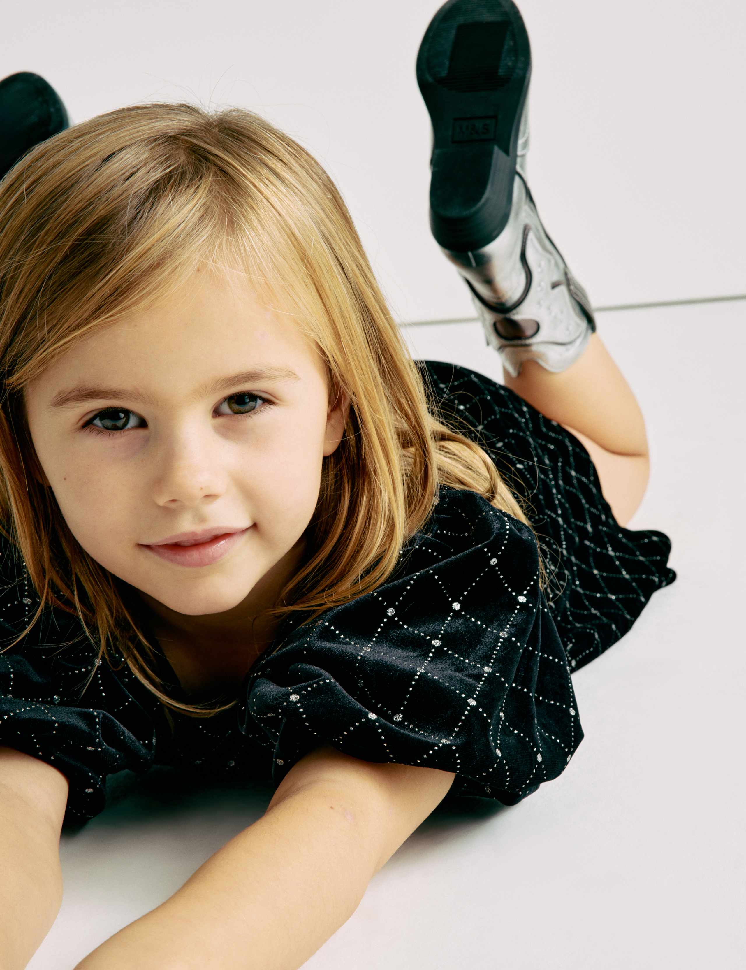 Velvet Glitter Dress (2-10 Yrs) 4 of 7