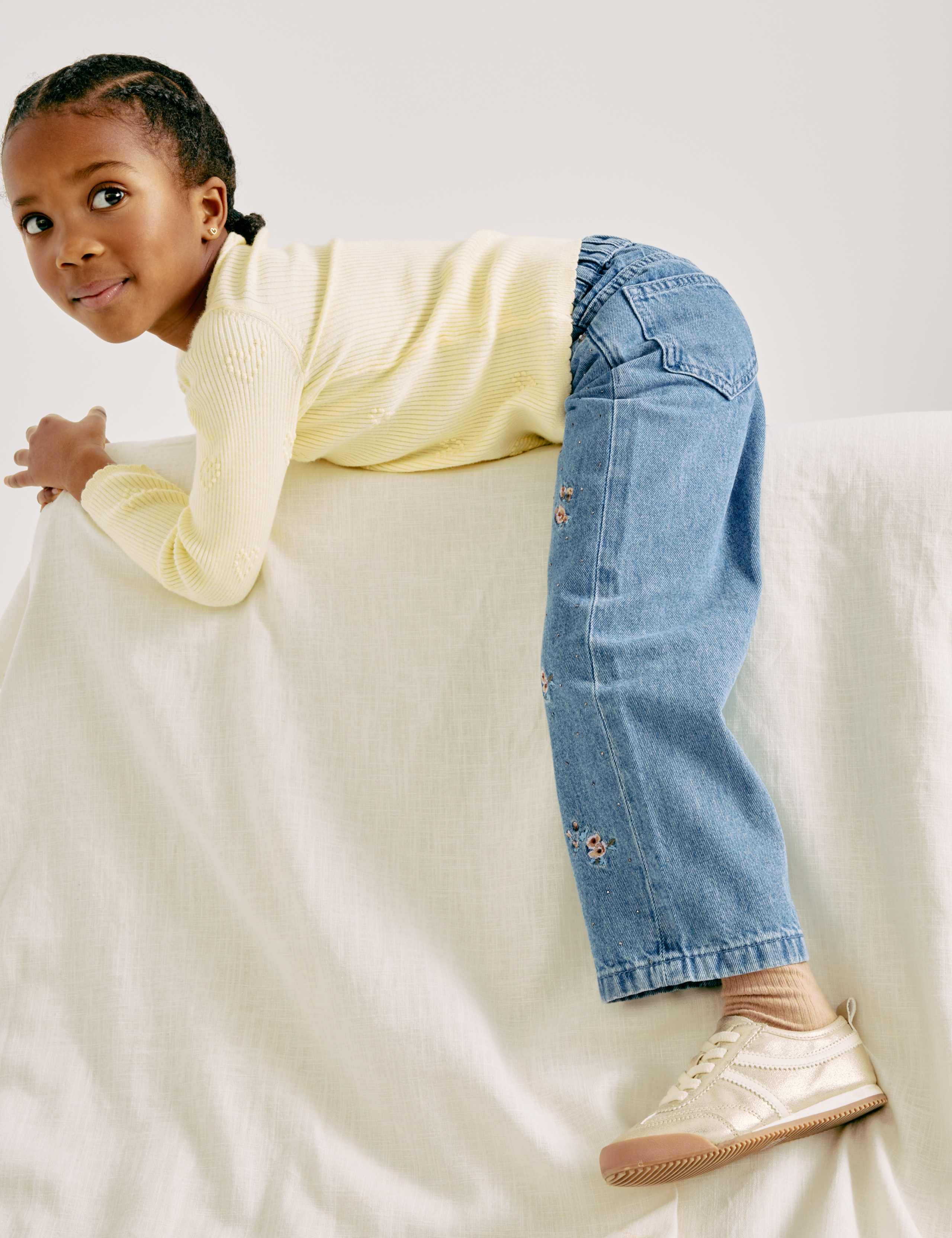 Denim Regular Fit Embroidered Jeans (2-10 Yrs) 3 of 7