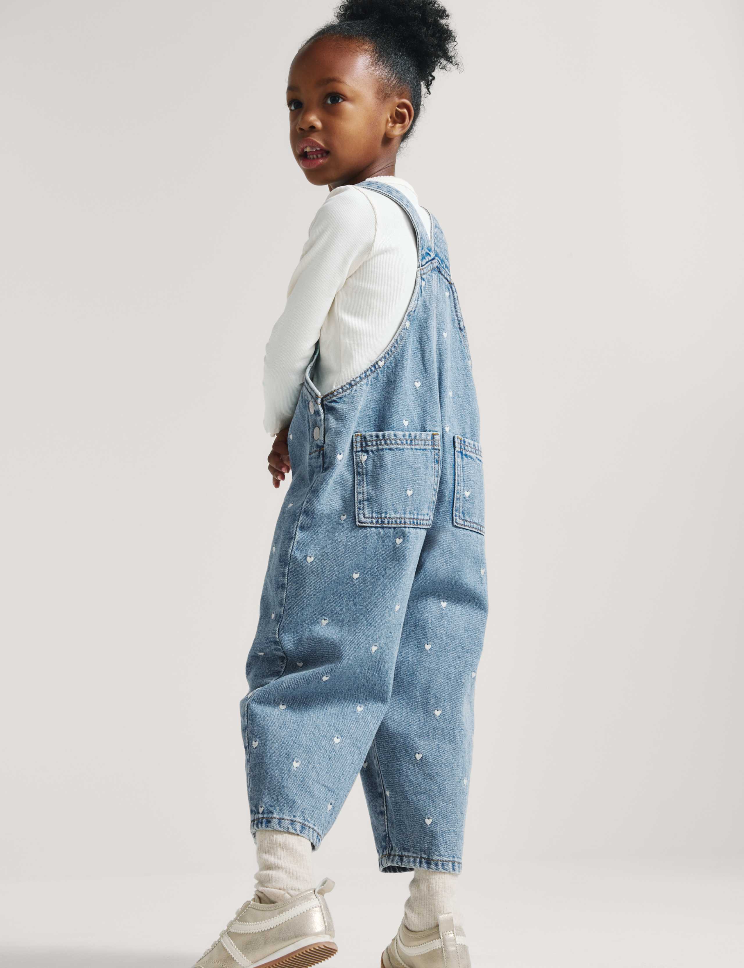 2 Piece Heart Embroidered Dungarees Outfit (2-8 Yrs) 4 of 8
