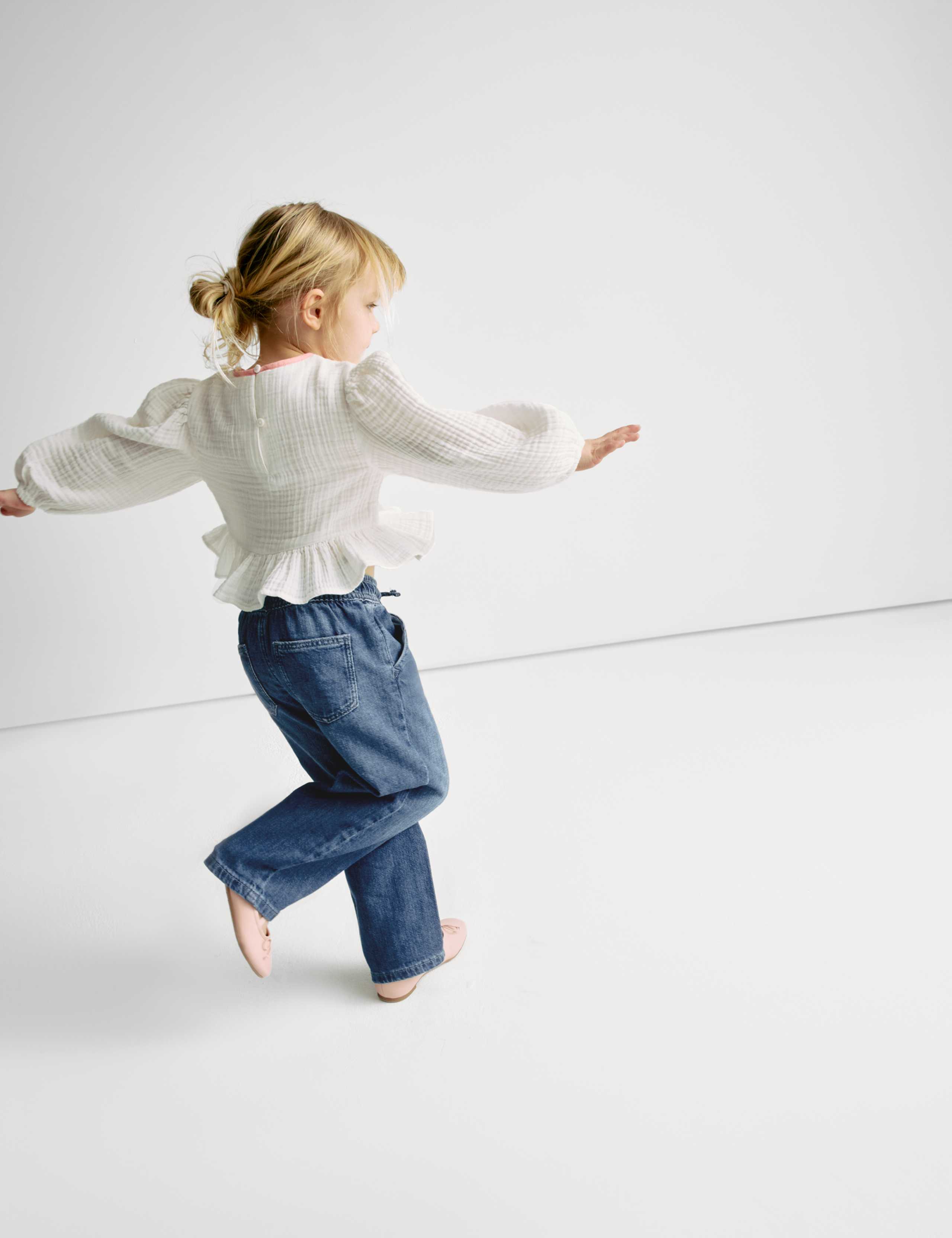 Wide Leg Elasticated Waist Jeans (2-8 Yrs) 4 of 7