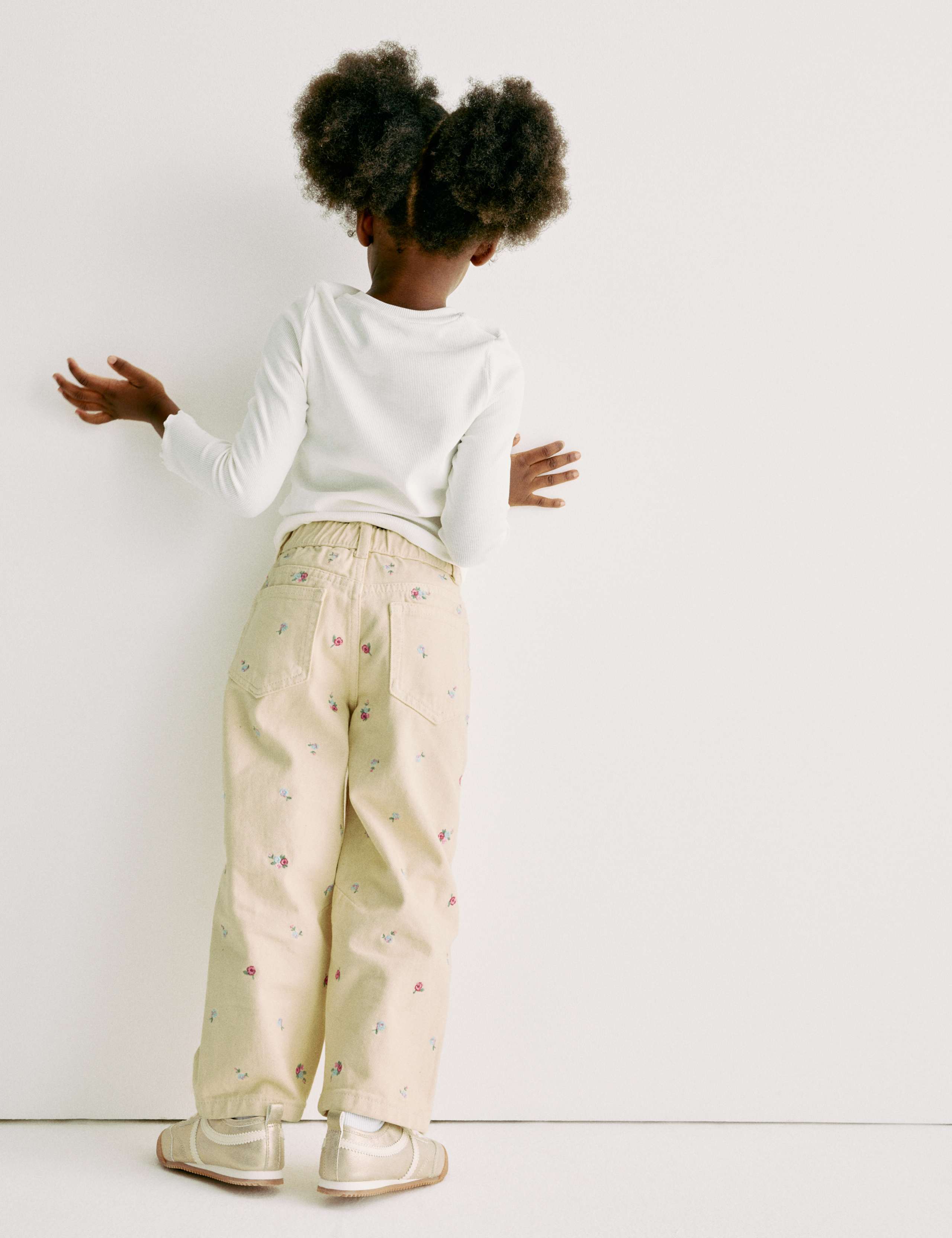 Denim Embroidered Barrel Jeans (2-8 yrs) 6 of 6