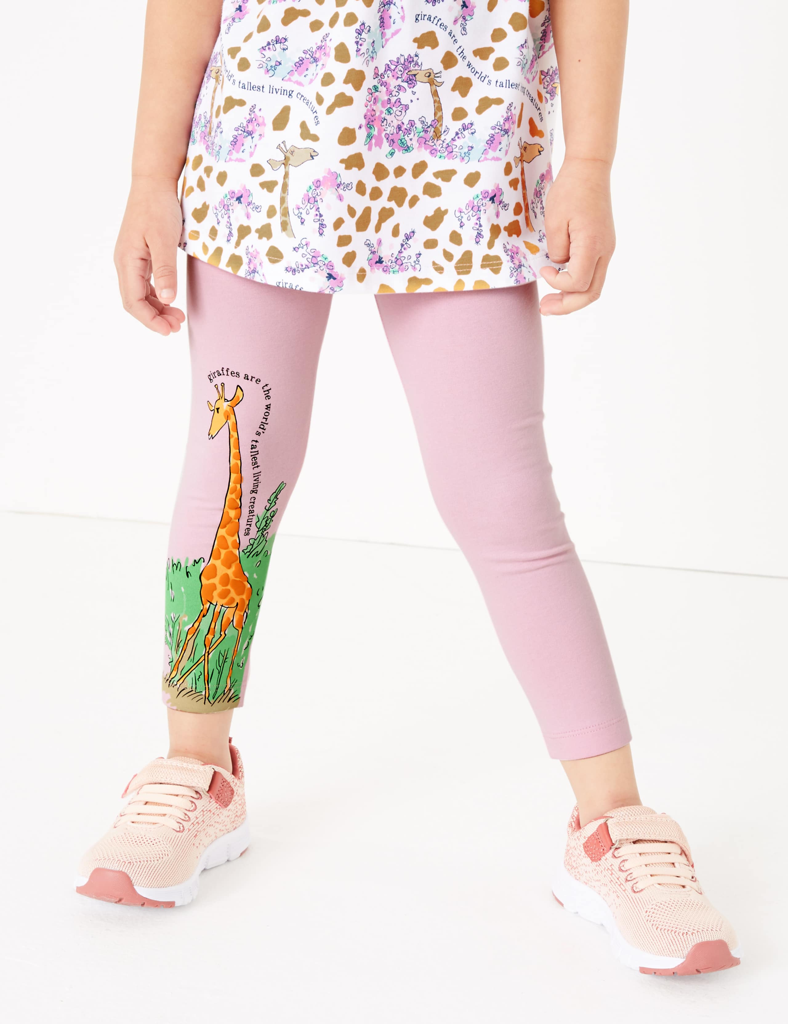 Roald Dahl™ & NHM™ Giraffe Leggings (2-7 Yrs) 4 of 5