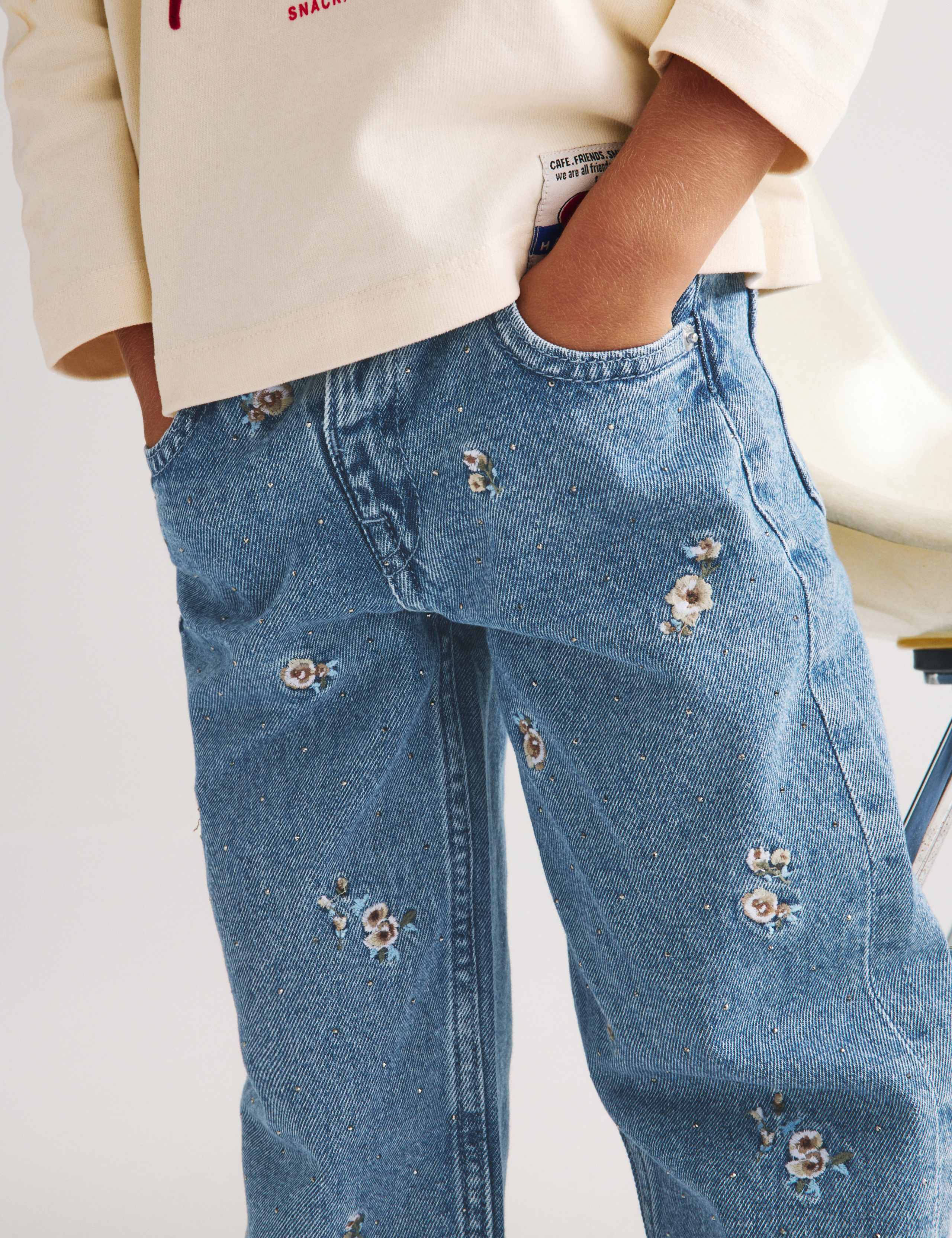 Floral Embroidered Denim Jeans (2-8 Yrs) 5 of 7