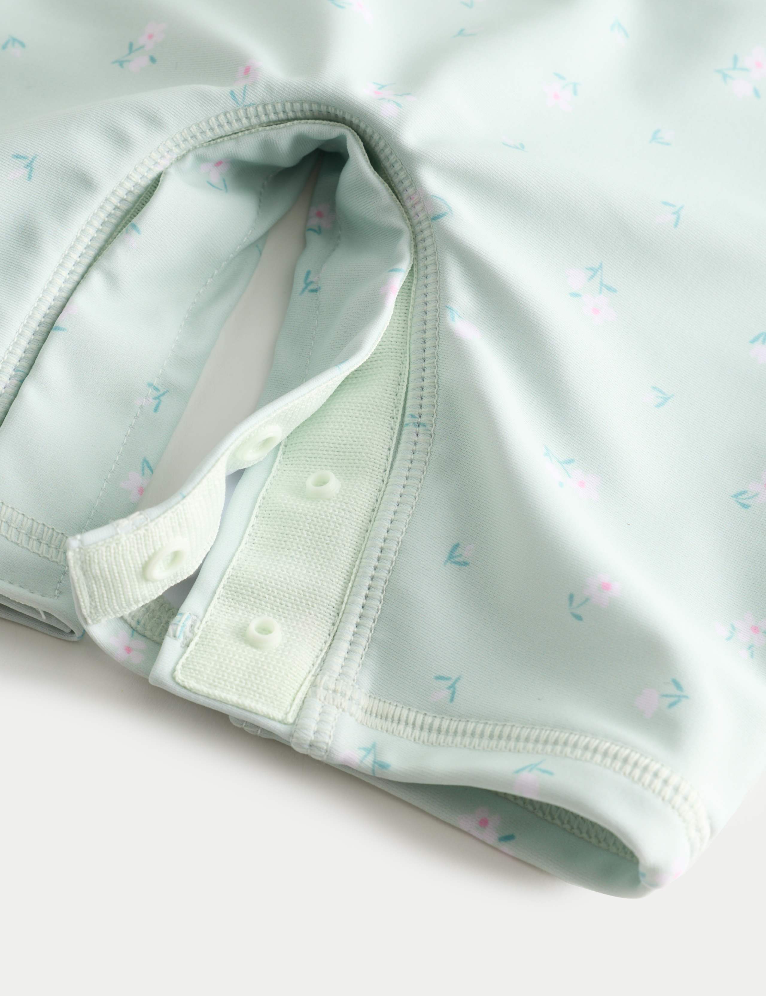 2 Piece Floral Swimsuit & Hat Set (0-3 Yrs) 2 of 2