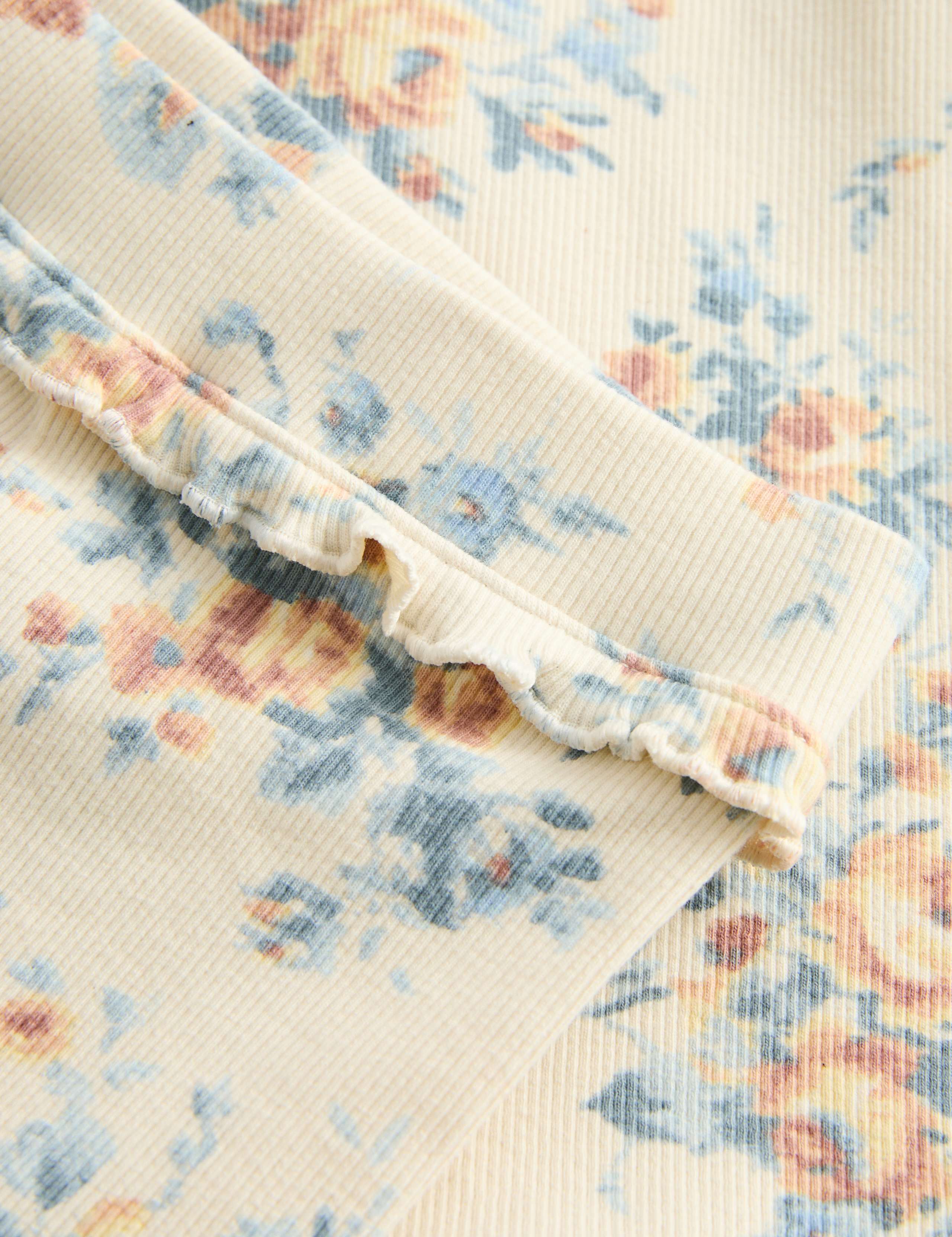 3pc Cotton Rich Jersey Floral Outfit (0-3 Yrs) 2 of 2